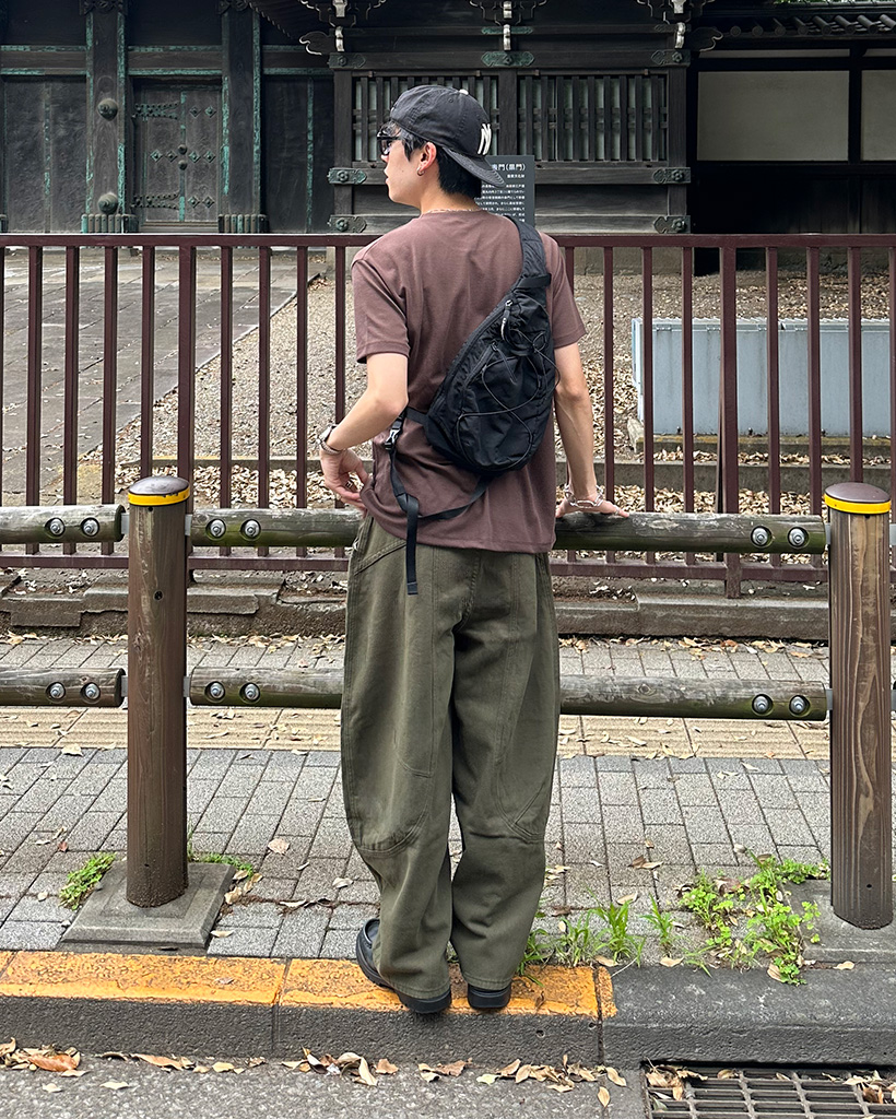 497 PGG ユニセックス 定価30,800円 イージーパンツ カーキ L ユニセックス】DICKIES ライトツイルカーゴイージーパンツ[品番