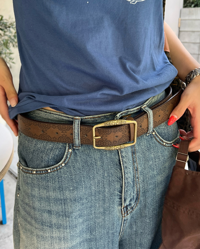 スタッズラインデニムパンツ | ファッション通販サイト NUGU