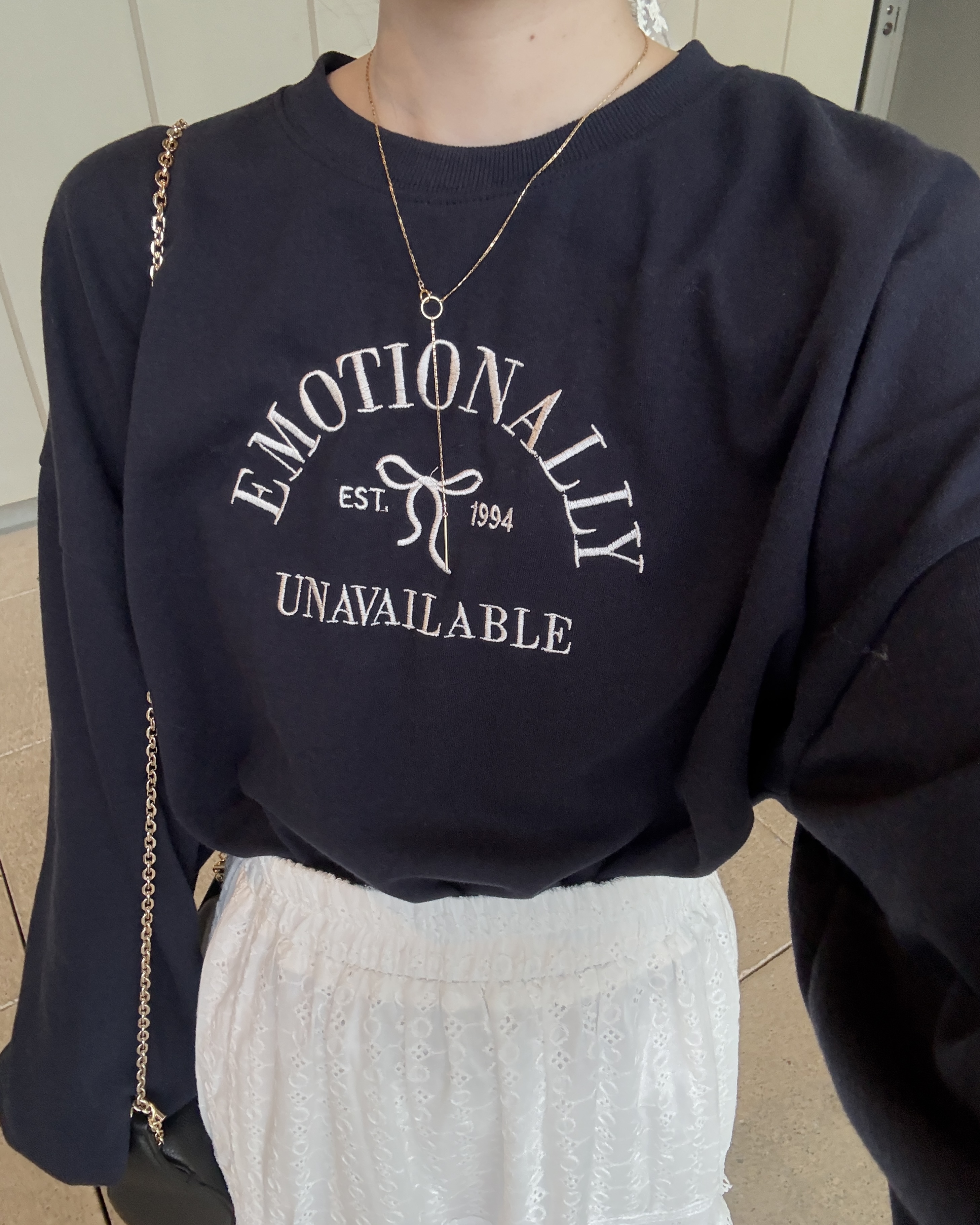 レタリングパッチスウェットシャツ