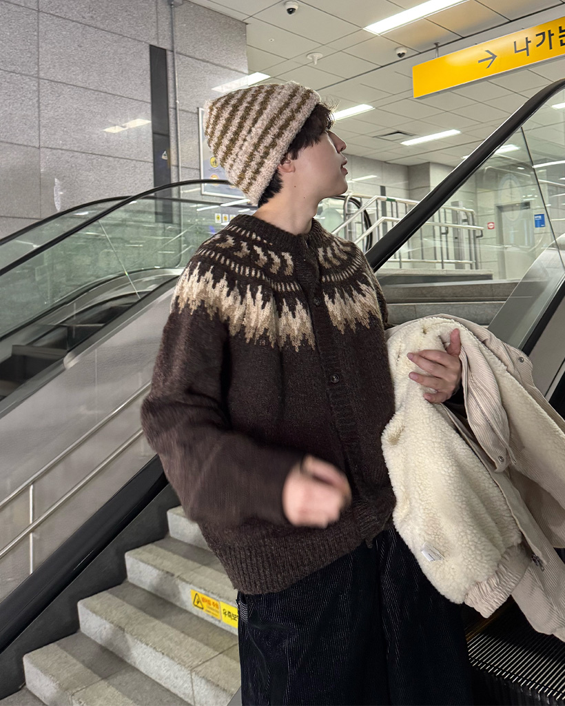 ノルディックラウンドカーディガン