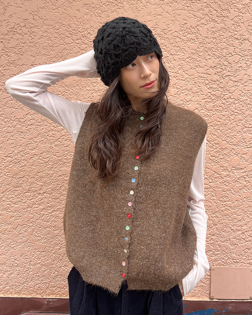 カラフルボタンオーバーフィットニットベスト | ファッション