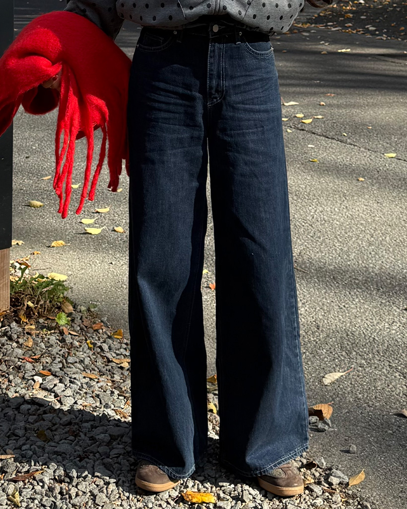 ブルーデニムワイドパンツ