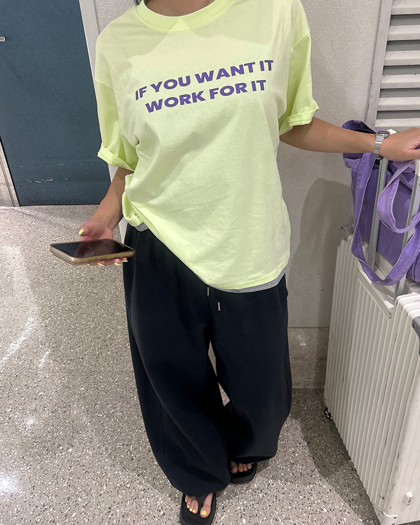 レタリングレイヤードヘムハーフTシャツ