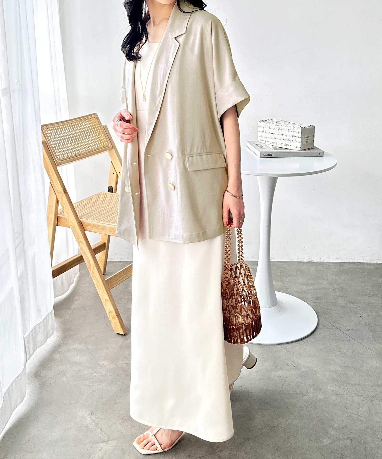 mici 半袖ジャケット　ベージュ ダブルブレス　ジャケット 半袖　ほぼ未使用 mici 半袖ジャケット ベージュ ダブルブレス ジャケット 半袖
