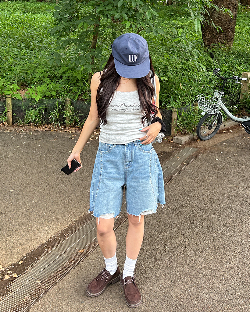 カットオフラウンドスタッズハーフデニムパンツ | ファッション