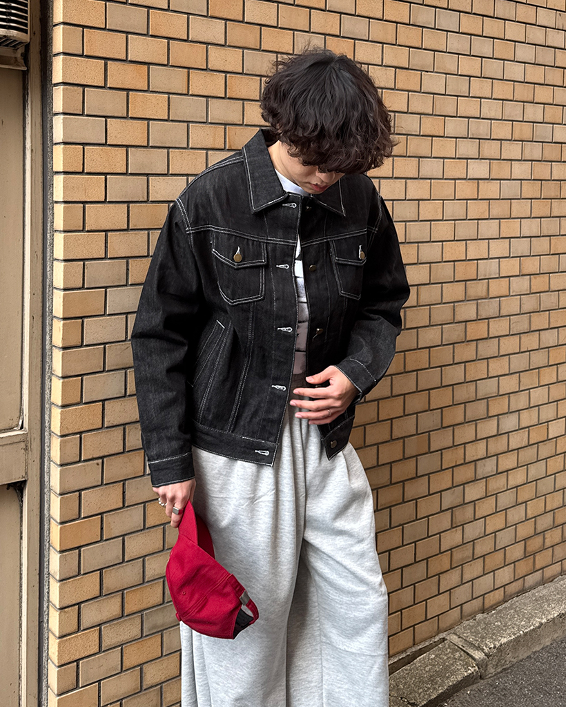 ユニセックス）ノンフェイドステッチデニムジャケット