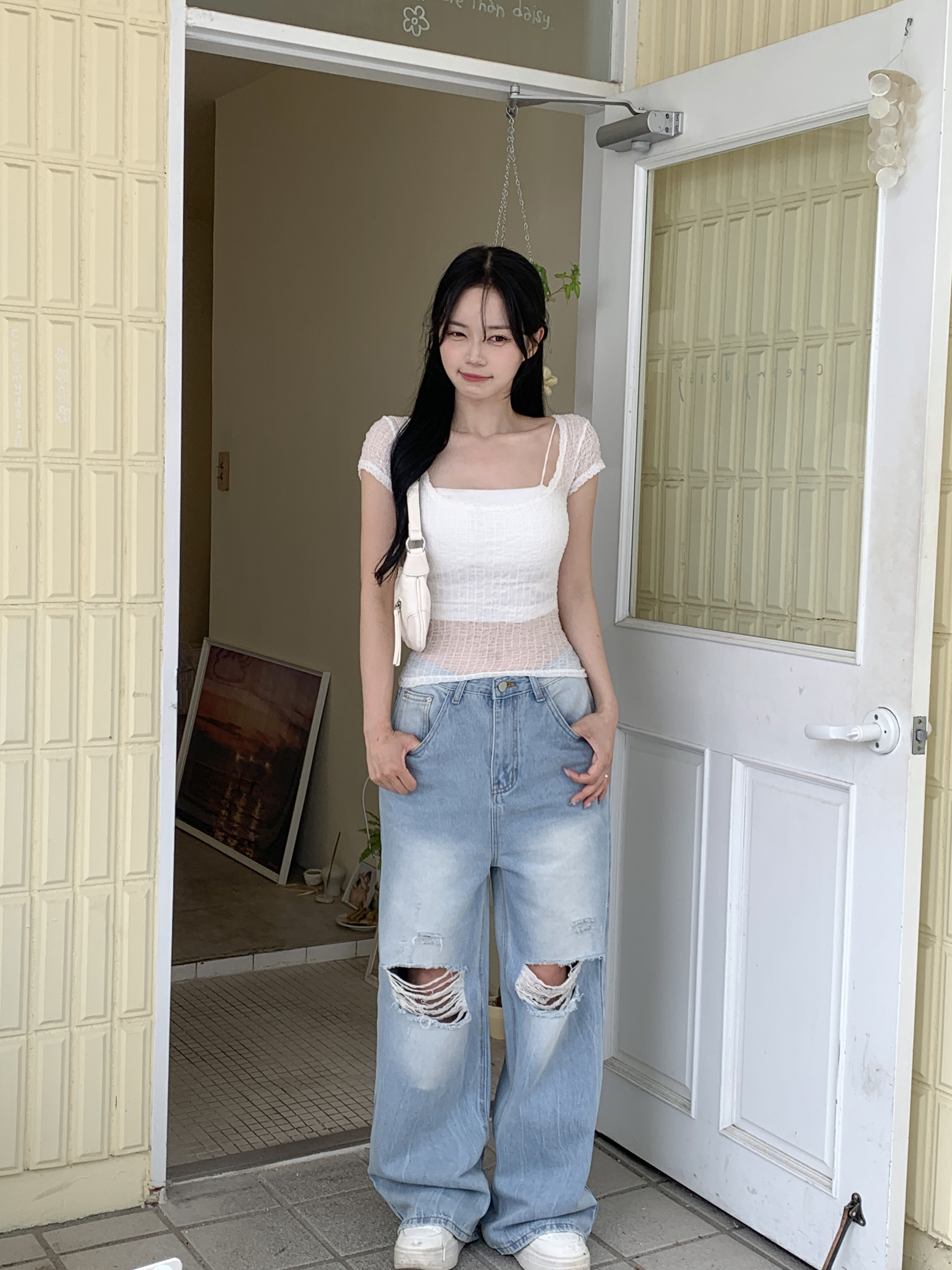 ダメージワイドデニムパンツ UNISEX]ダメージワイドデニムパンツ | ファッション通販サイト NUGU