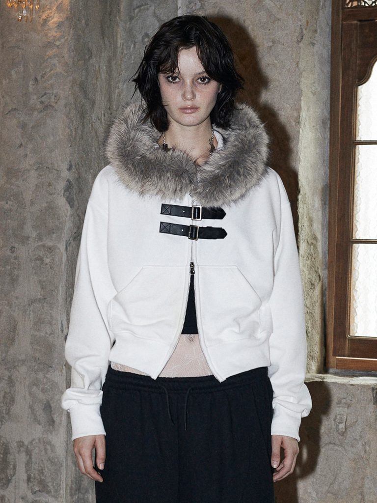 Buckle Strap Fur Hood Zip-Up (IVORY)