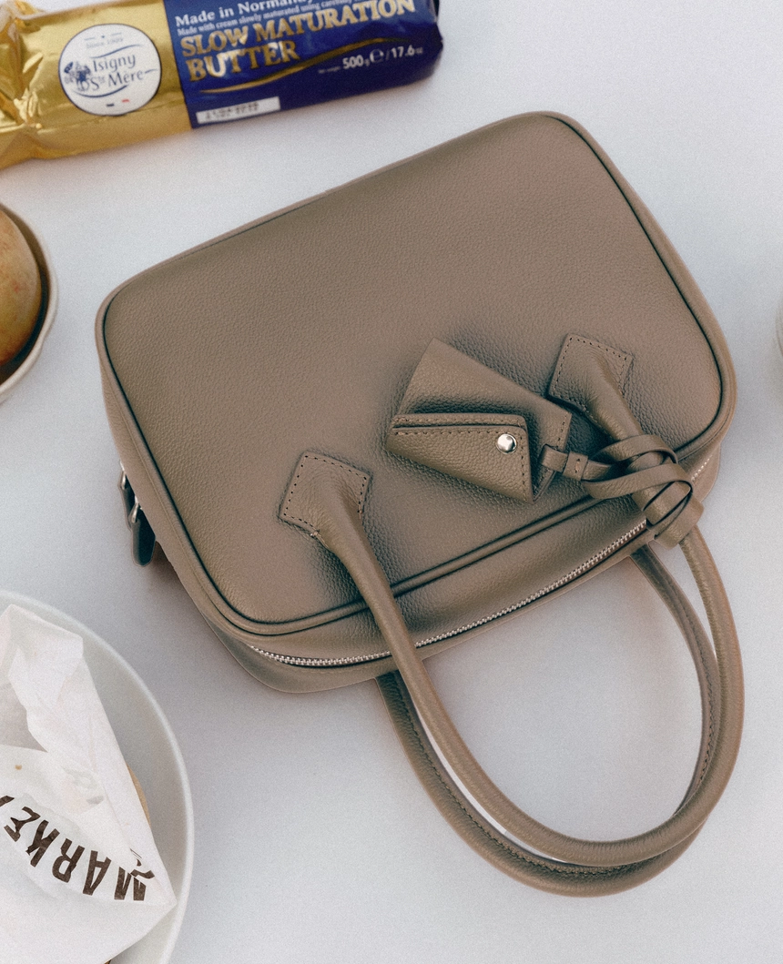 Iann-Leather-Mini-Bag-Taupe-Brown_08.jpg