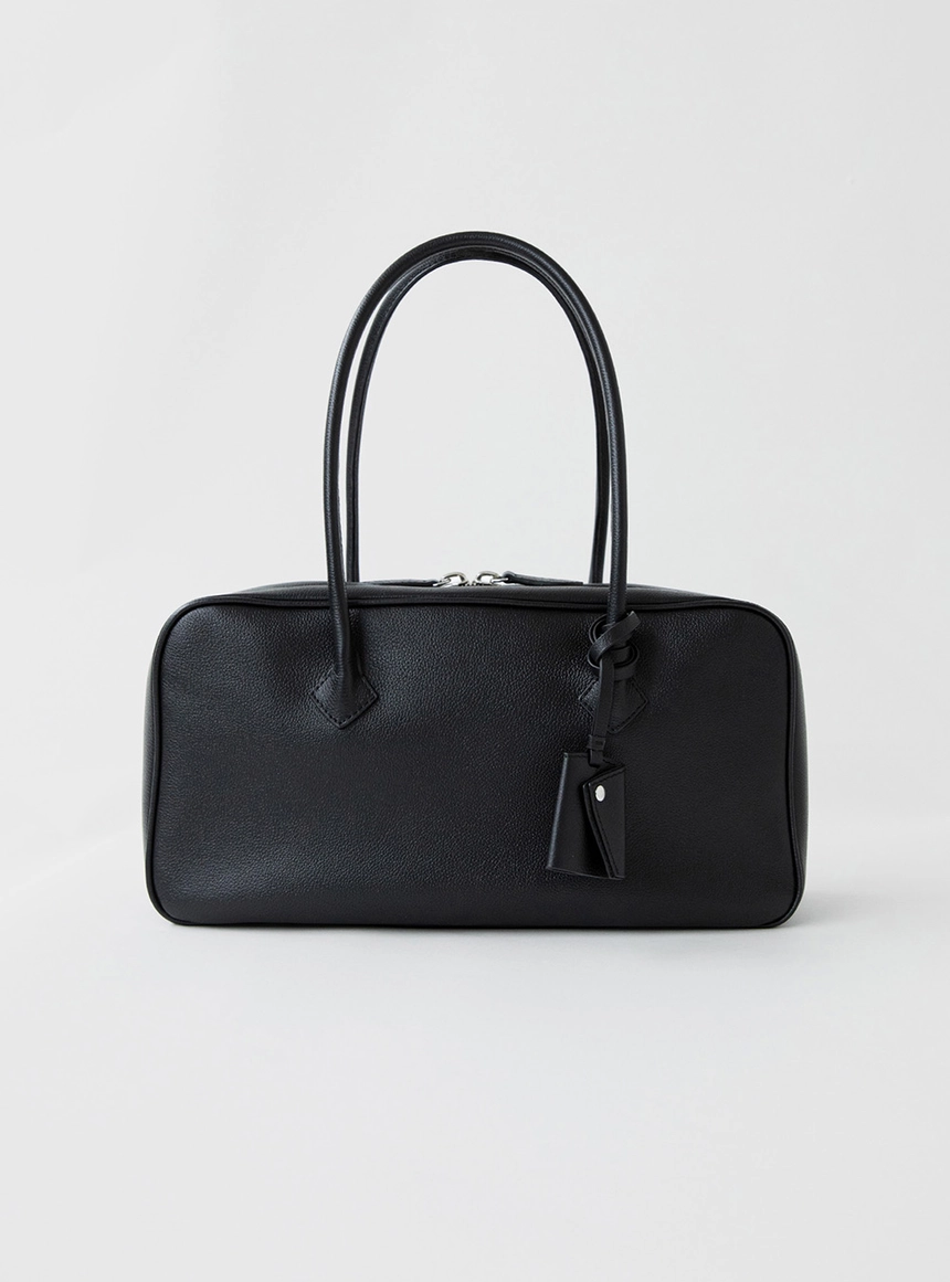 Iann Leather Tote Bag1.jpg