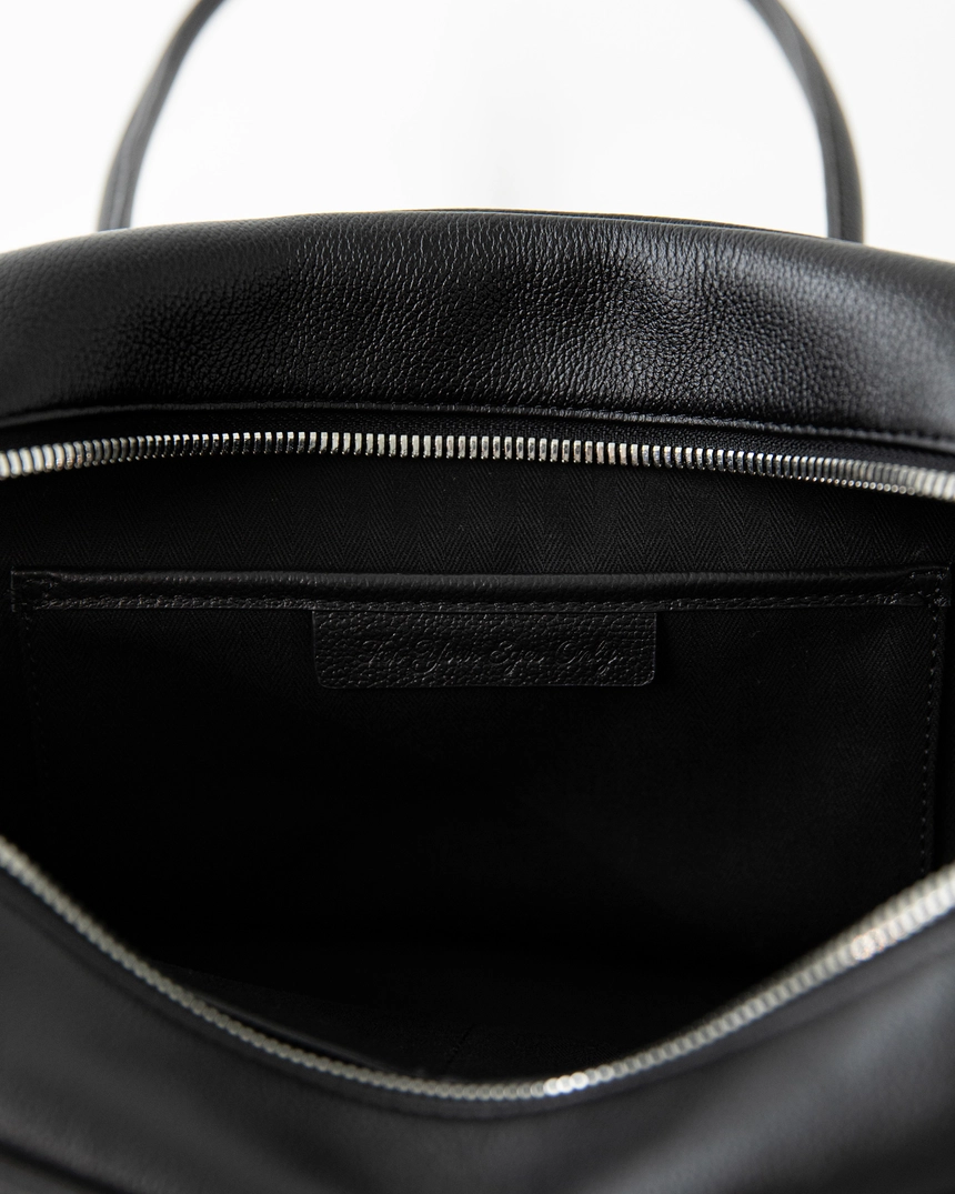 Iann Leather Tote Bag6.jpg