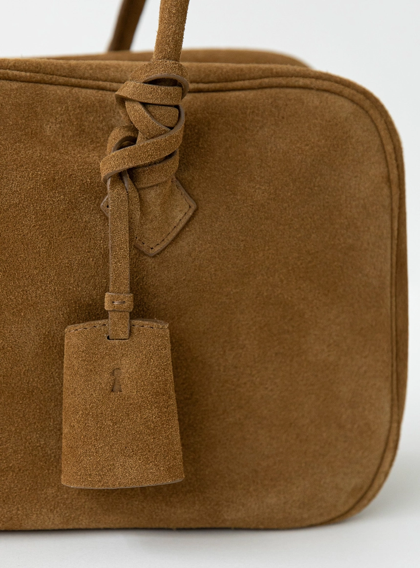 Iann Suede Tote Bag-4.jpg
