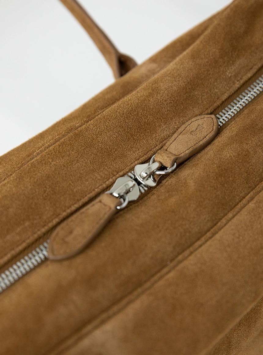 Iann Suede Tote Bag-8.jpg