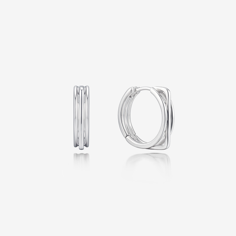SIGNATURE. D SILVER EARRING-DRCHRG8796