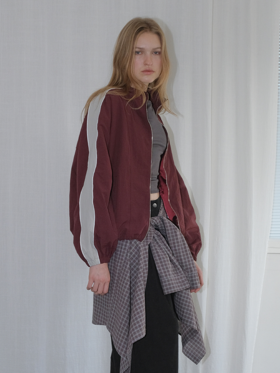 Color Block Wind Jumper, Wine