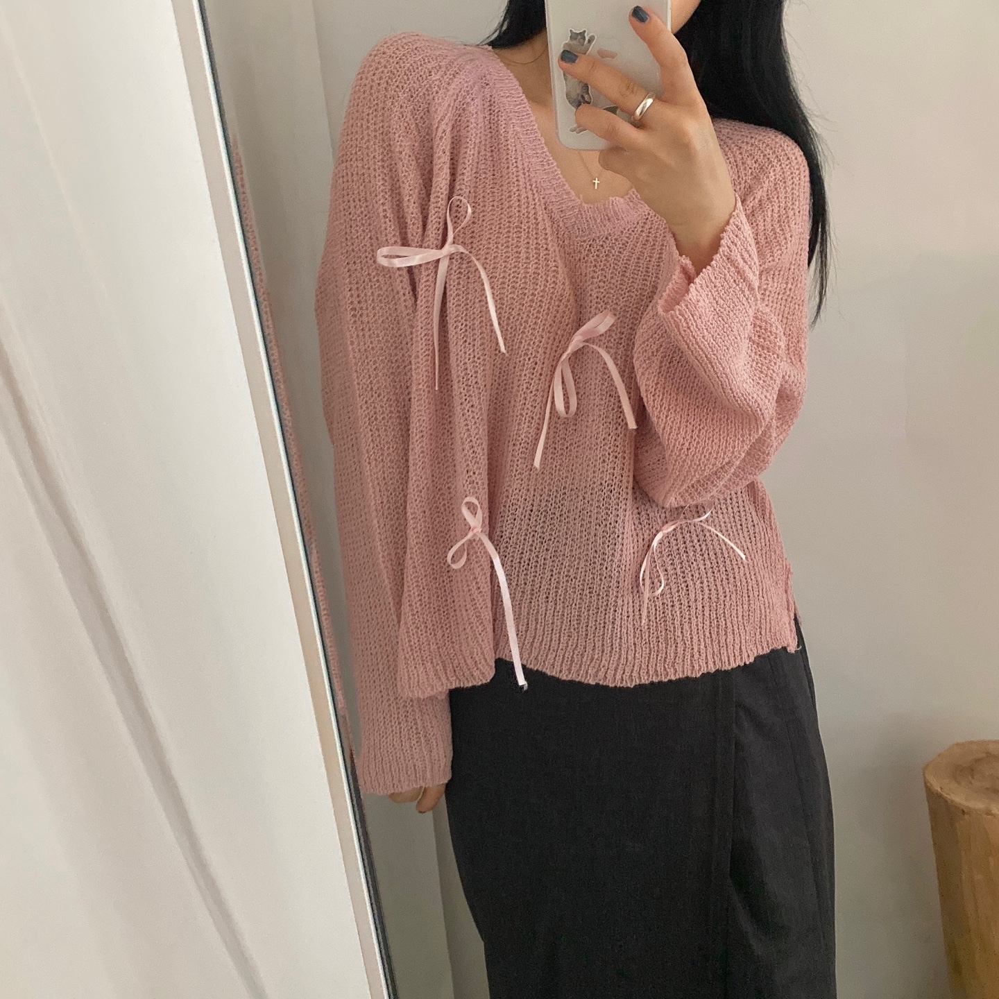 リボン透かし編Vネックルーズフィットニット | ファッション通販サイト