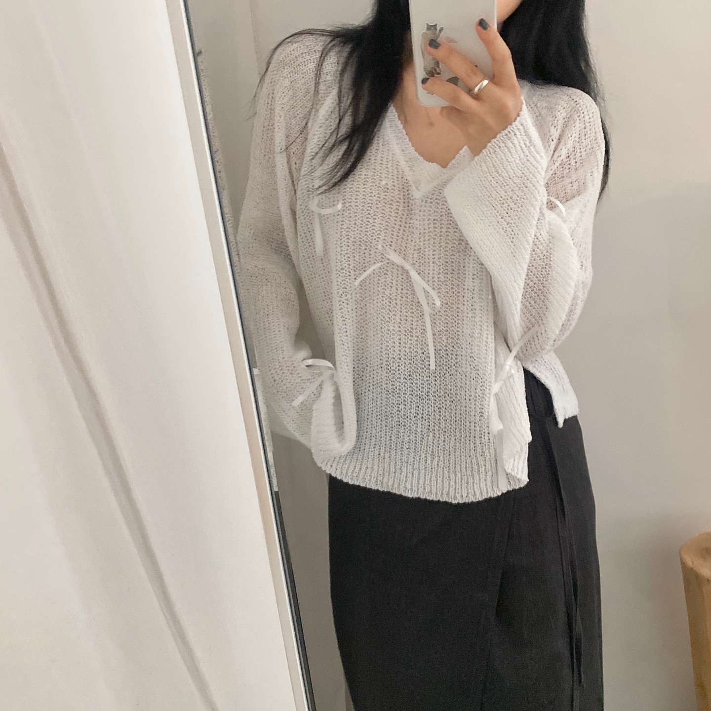 リボン透かし編Vネックルーズフィットニット | ファッション通販サイト