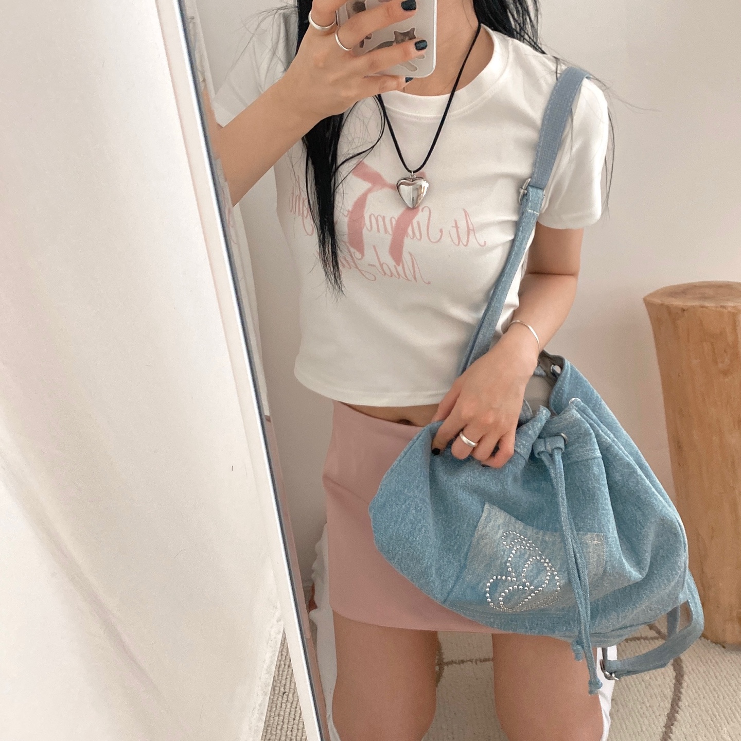 パンツ型裏地付き] サテンシルクローライズミニスカート