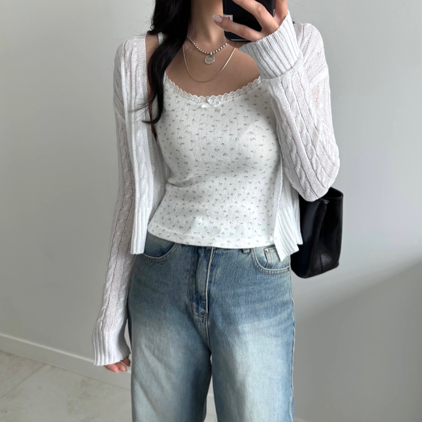 [3col]レースリボンパンチングレイヤードノースリーブ