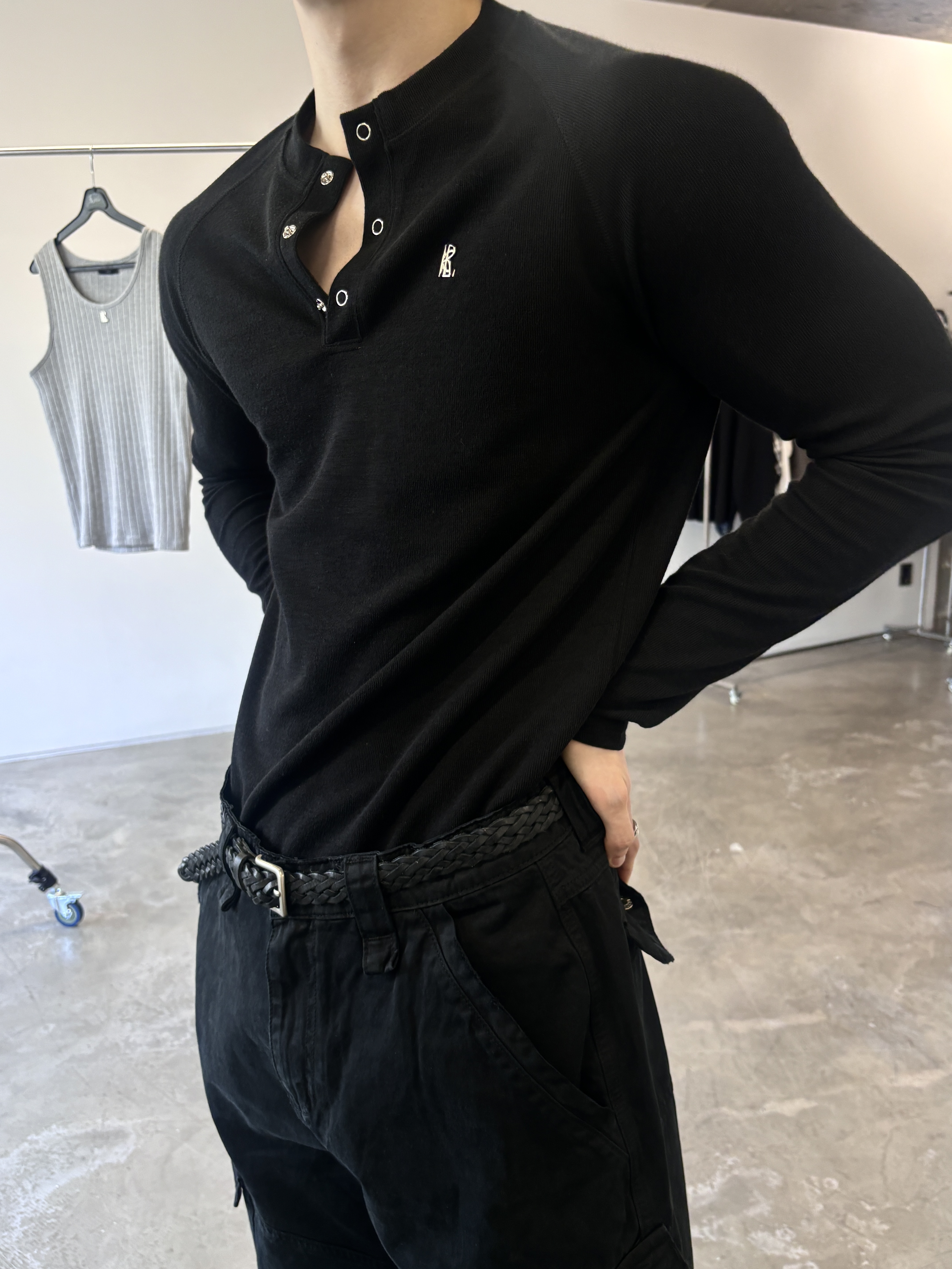 PREORDER SALE] Shoulder raglan muscle henry neck sleeves