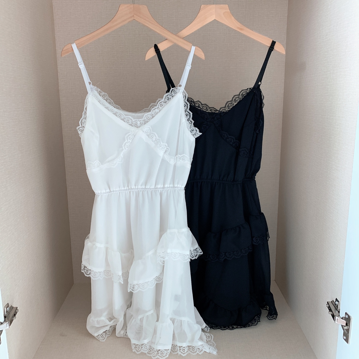 MELTTHELADYフリルキャミワンピース 2025年最新】MELT THE LADY キャミワンピースの人気アイテム