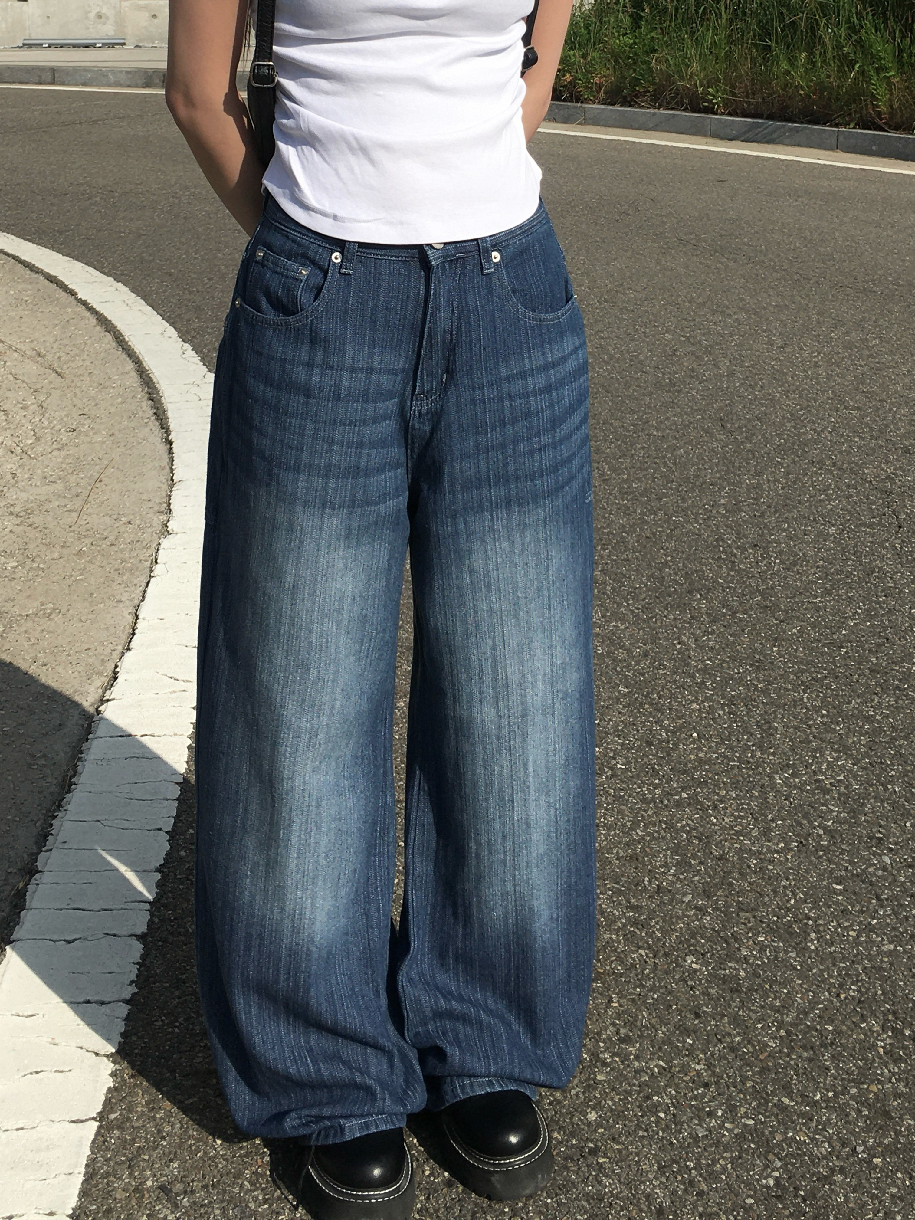 ストライプウォッシングとろみワイドデニムパンツ | ファッション通販