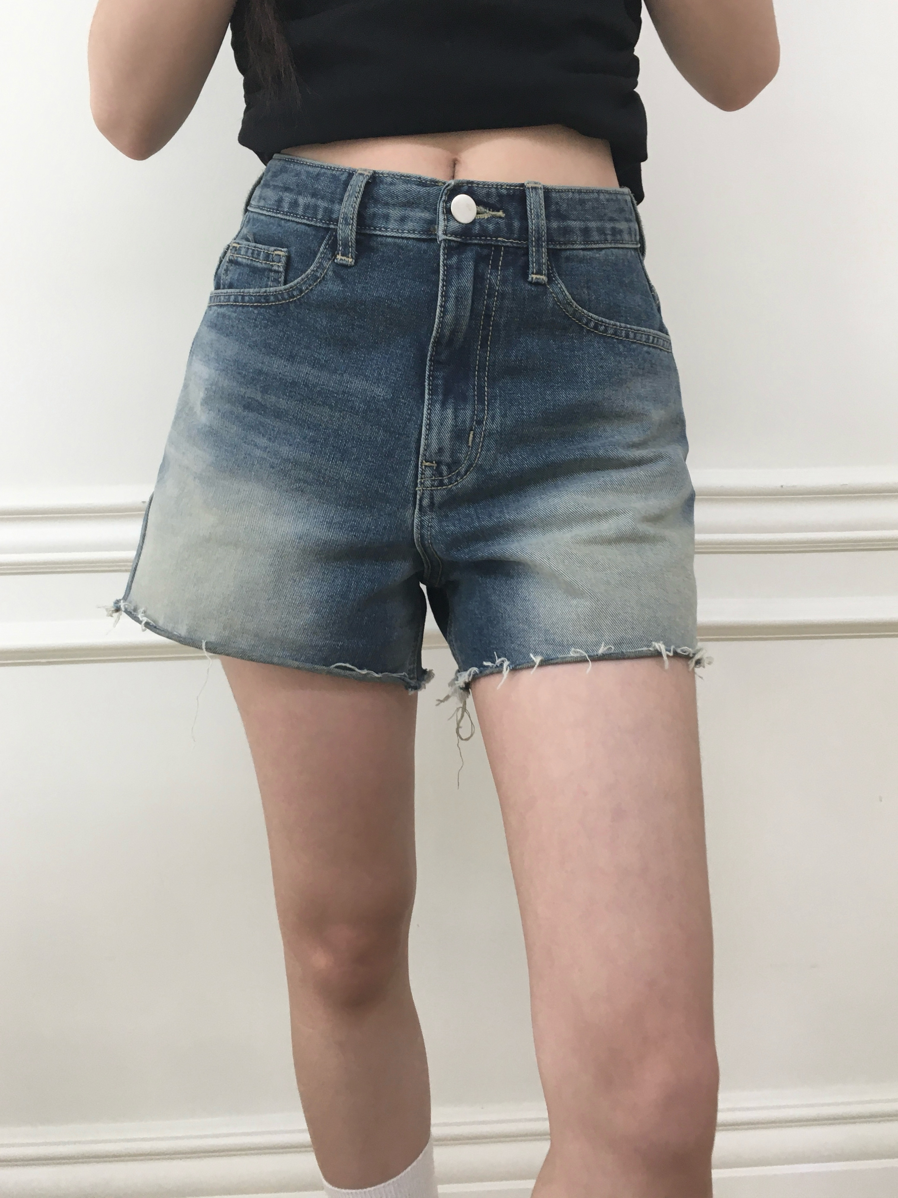 ビンテージ裾ダメージサマーショートデニムパンツ | ファッション通販