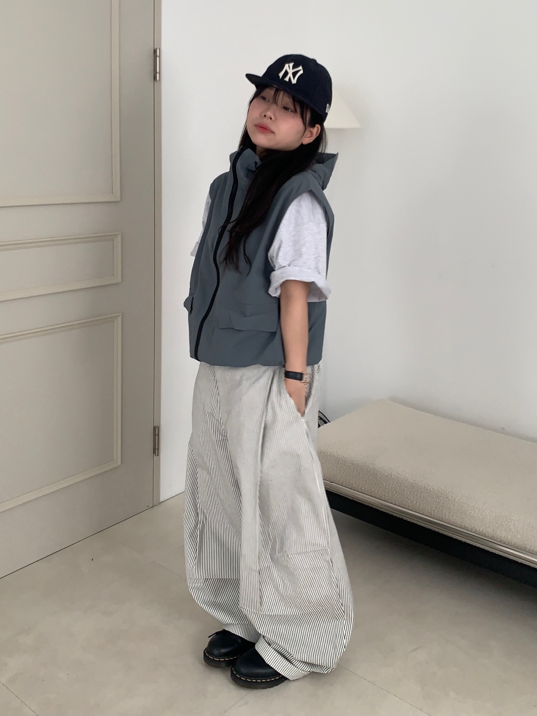 theoryフード付きベスト Theory - フード付きベスト (アイボリー) ウール / ポケット付き