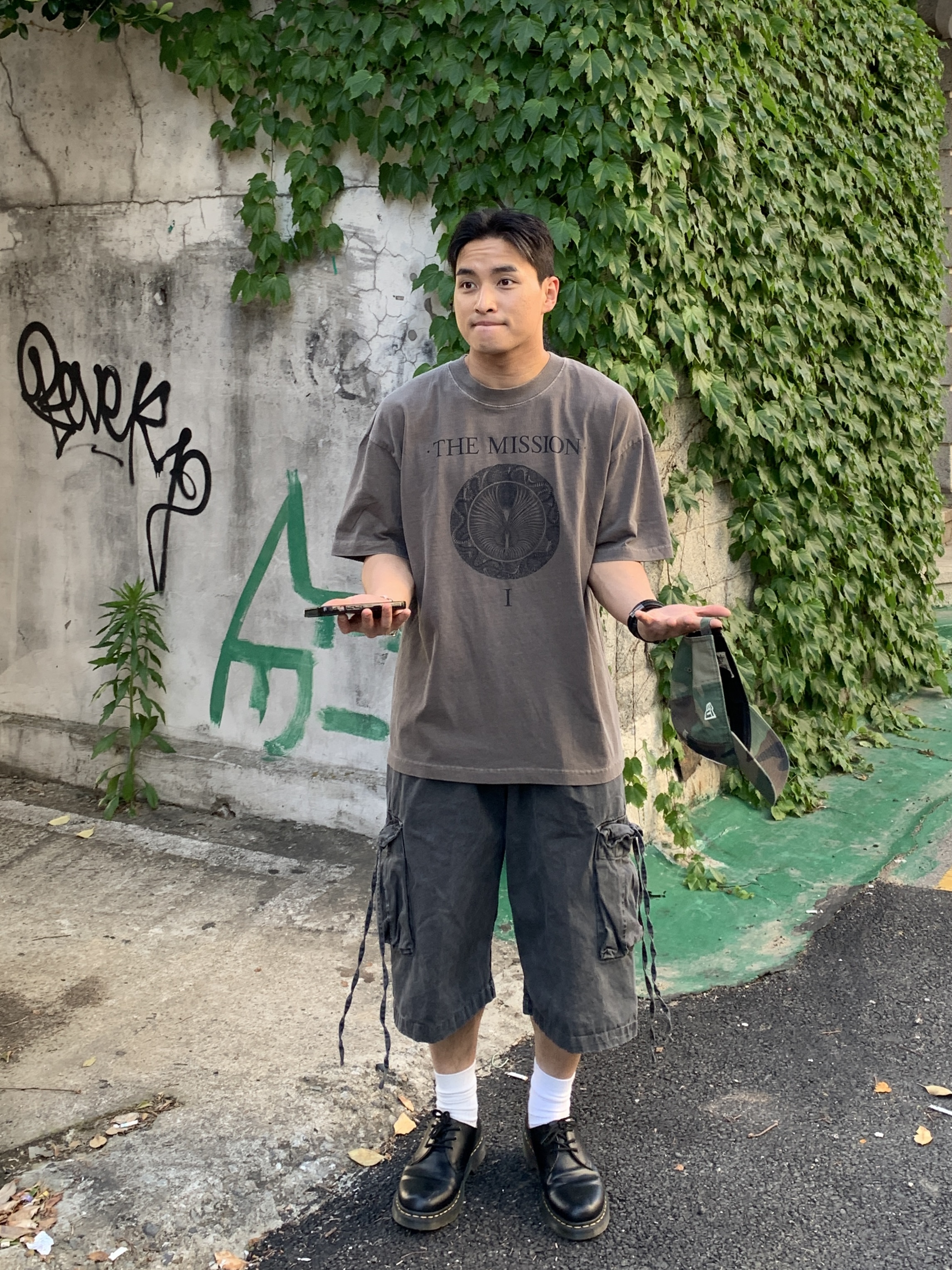 MAN WITH A MISSION ハーフパンツ Tシャツ MAN WITH A MISSION ハーフ