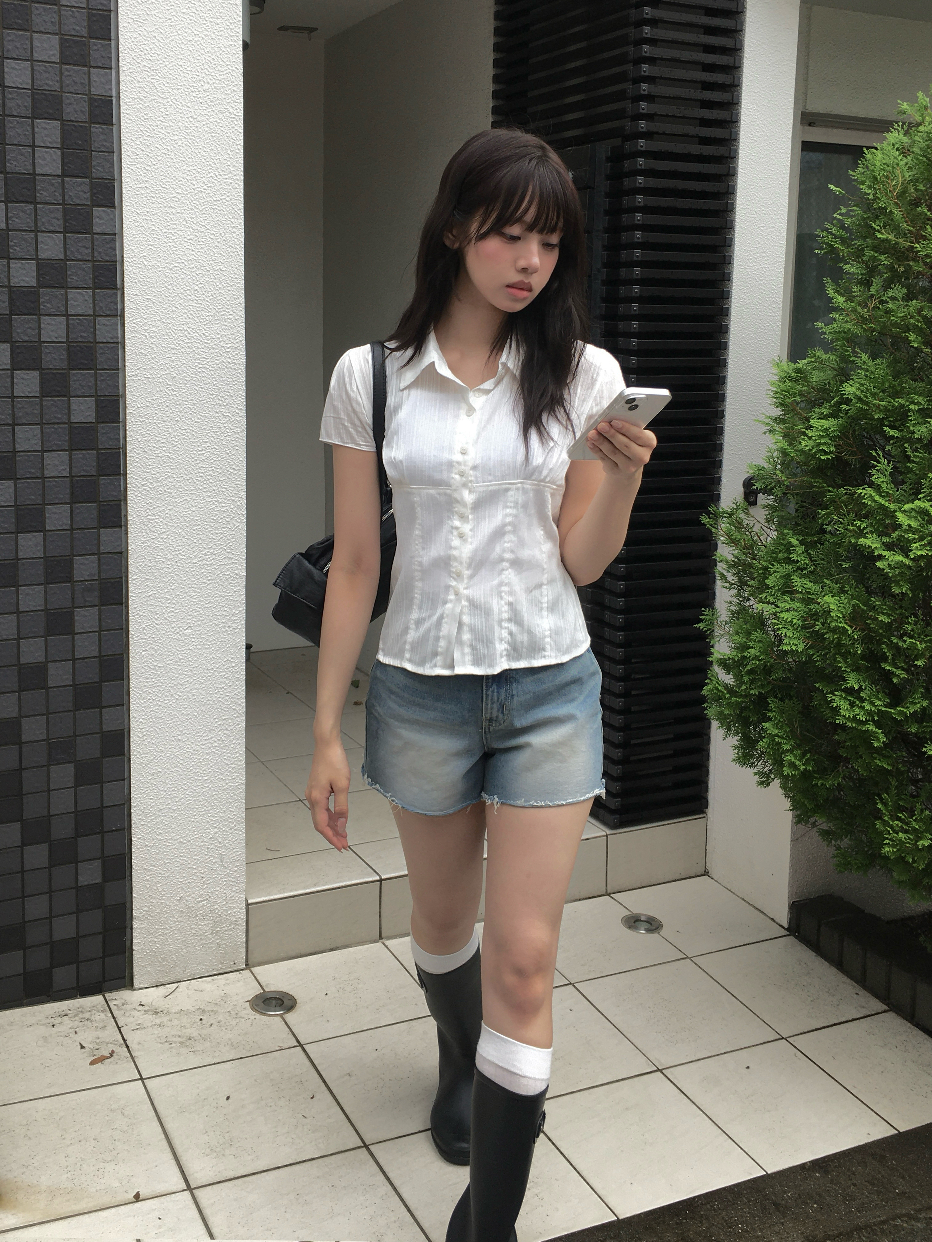 ビンテージ裾ダメージサマーショートデニムパンツ | ファッション通販