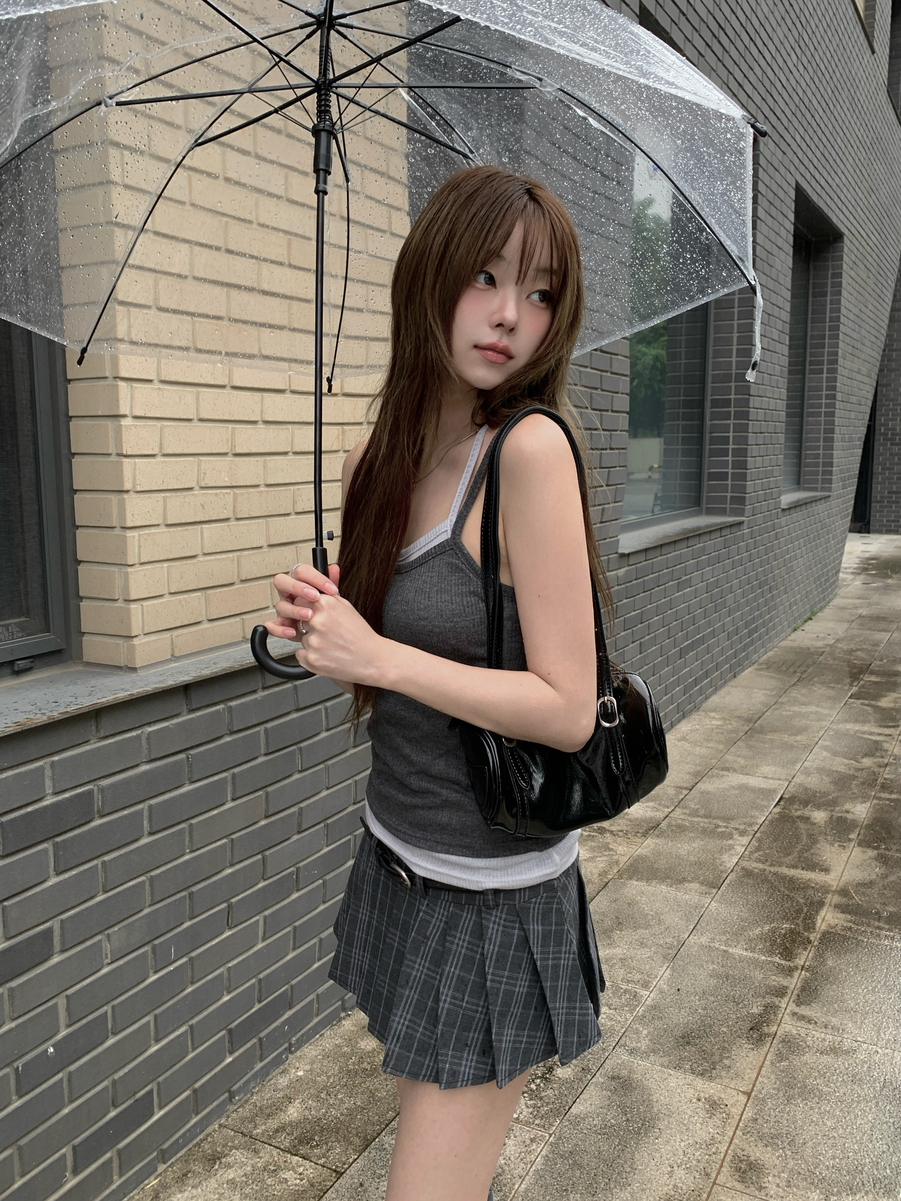 piumレザーベルトチェックプリーツミニスカート　ブラックチェック レザーベルトチェックプリーツミニスカート – pium