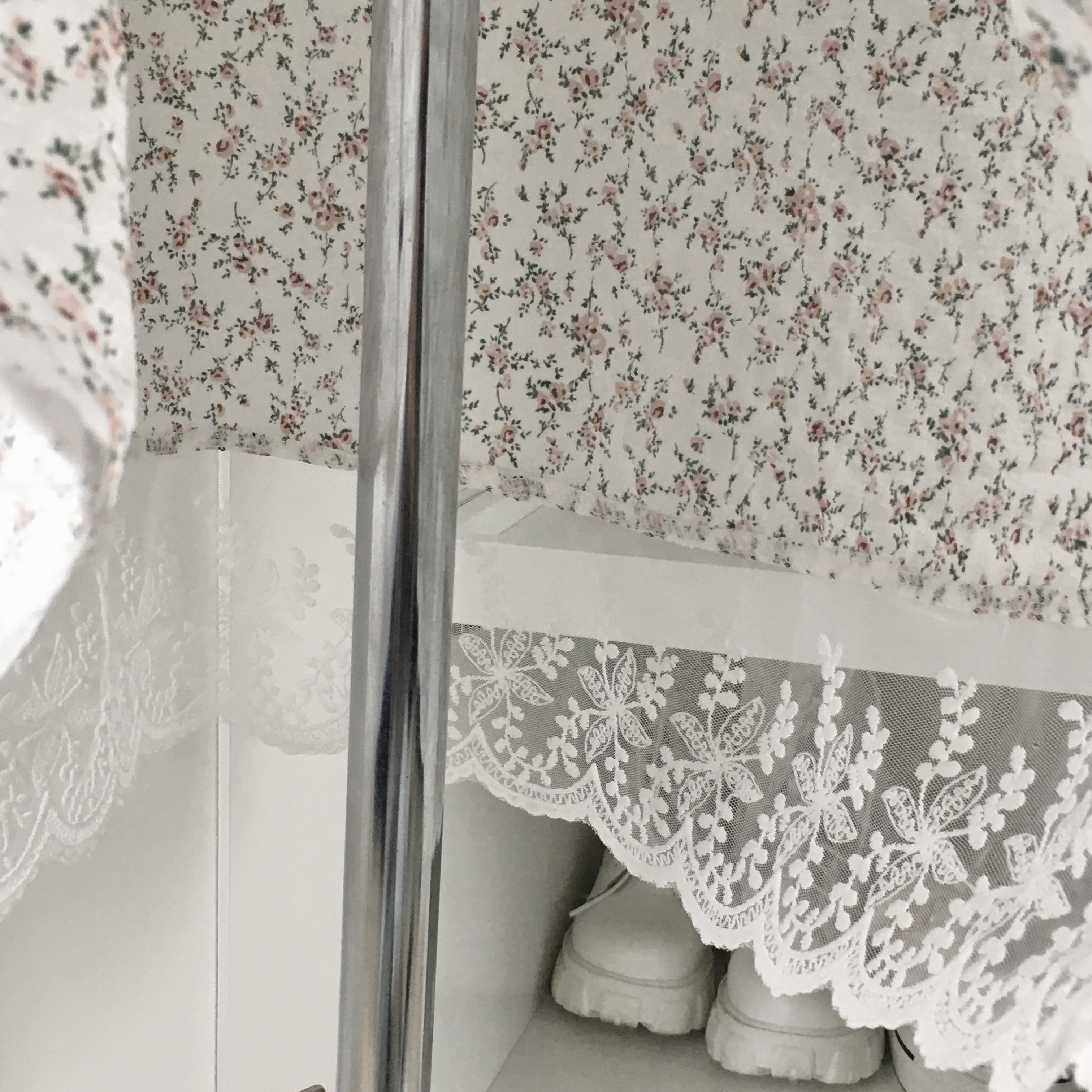90s antique コットンガーゼ異素材フリルキャミワンピ wishcore Luxury コレクション: Floral - フェアリー花びらストラップ