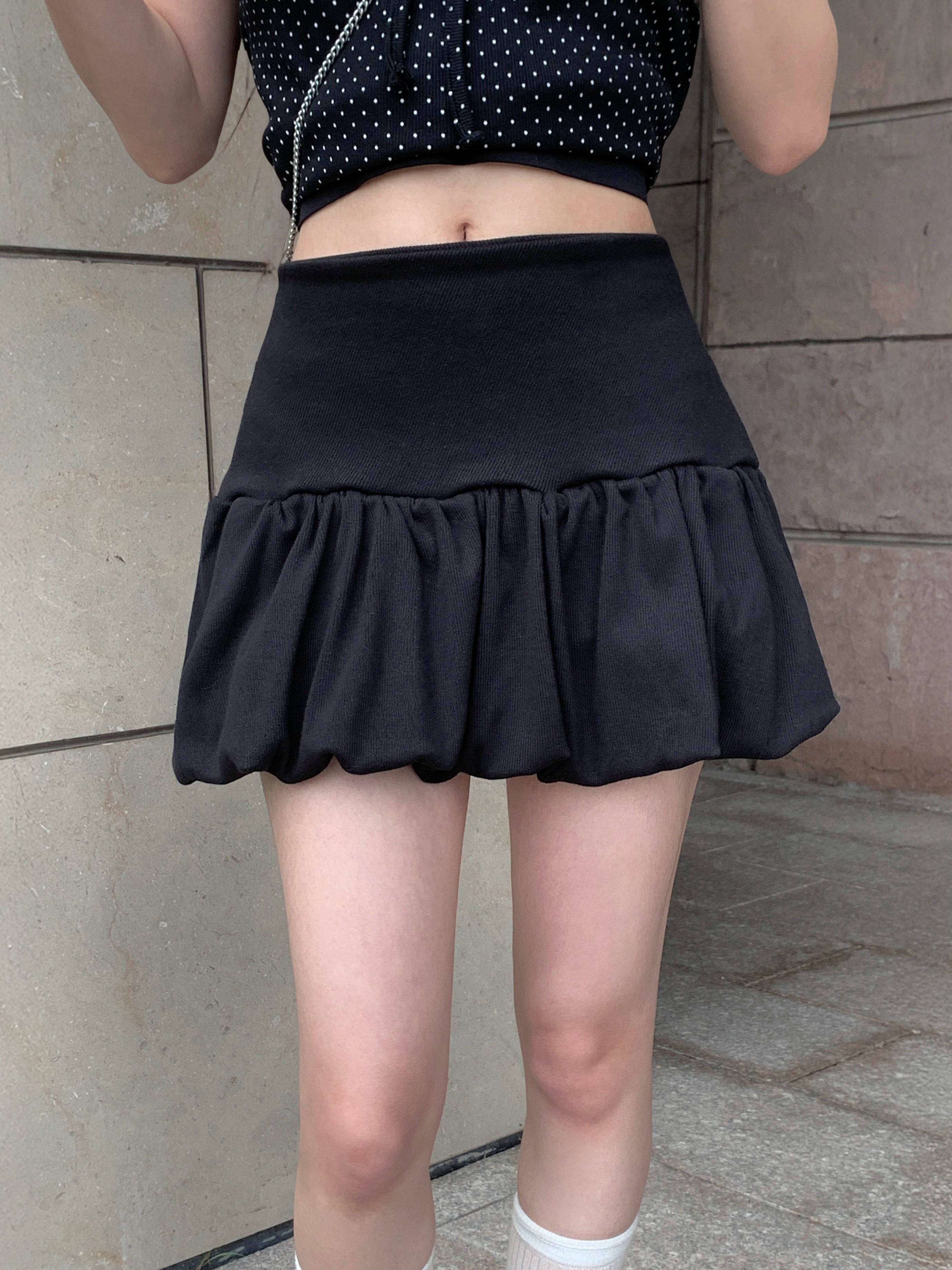 yukiemon コラージュ（小さめブラック）　ミドル丈スカート yukiemon コラージュ（小さめブラック） ミドル丈スカート