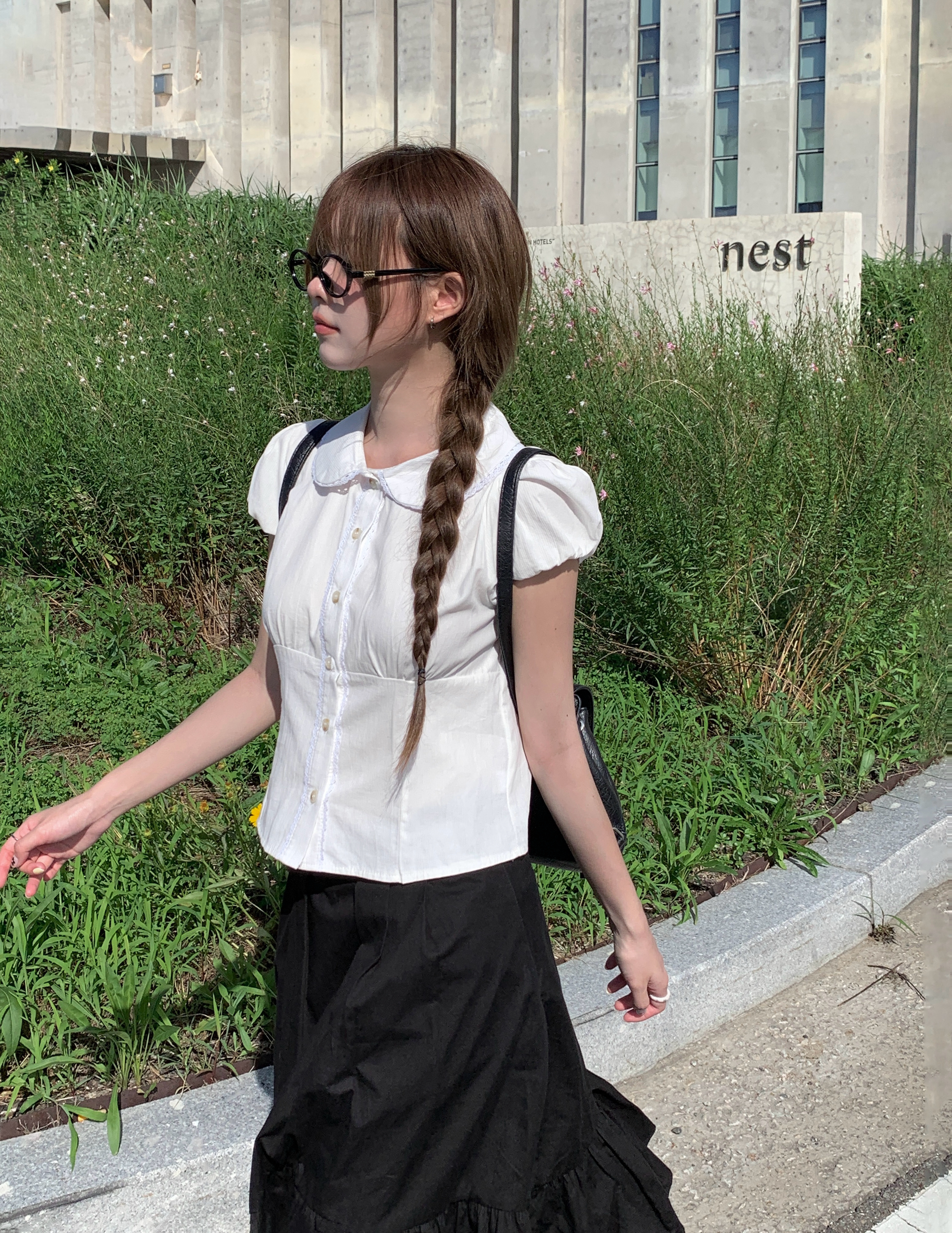 パフキャップスリーブレース襟ブラウス | ファッション通販サイト NUGU