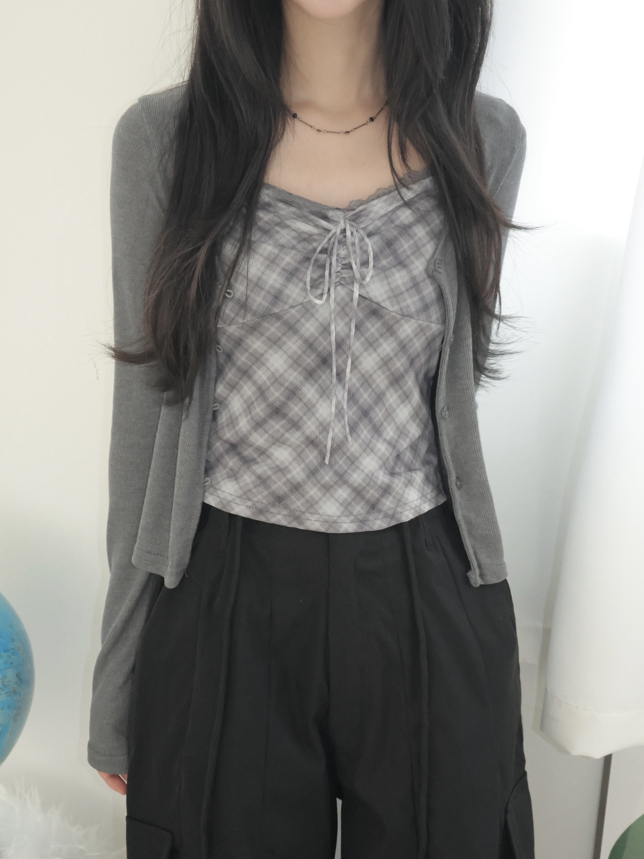 新品希少♪バーバリーブルーレーベル　キャミソール＋カーディガン SET]チェックキャミソールカーディガンセット | ファッション