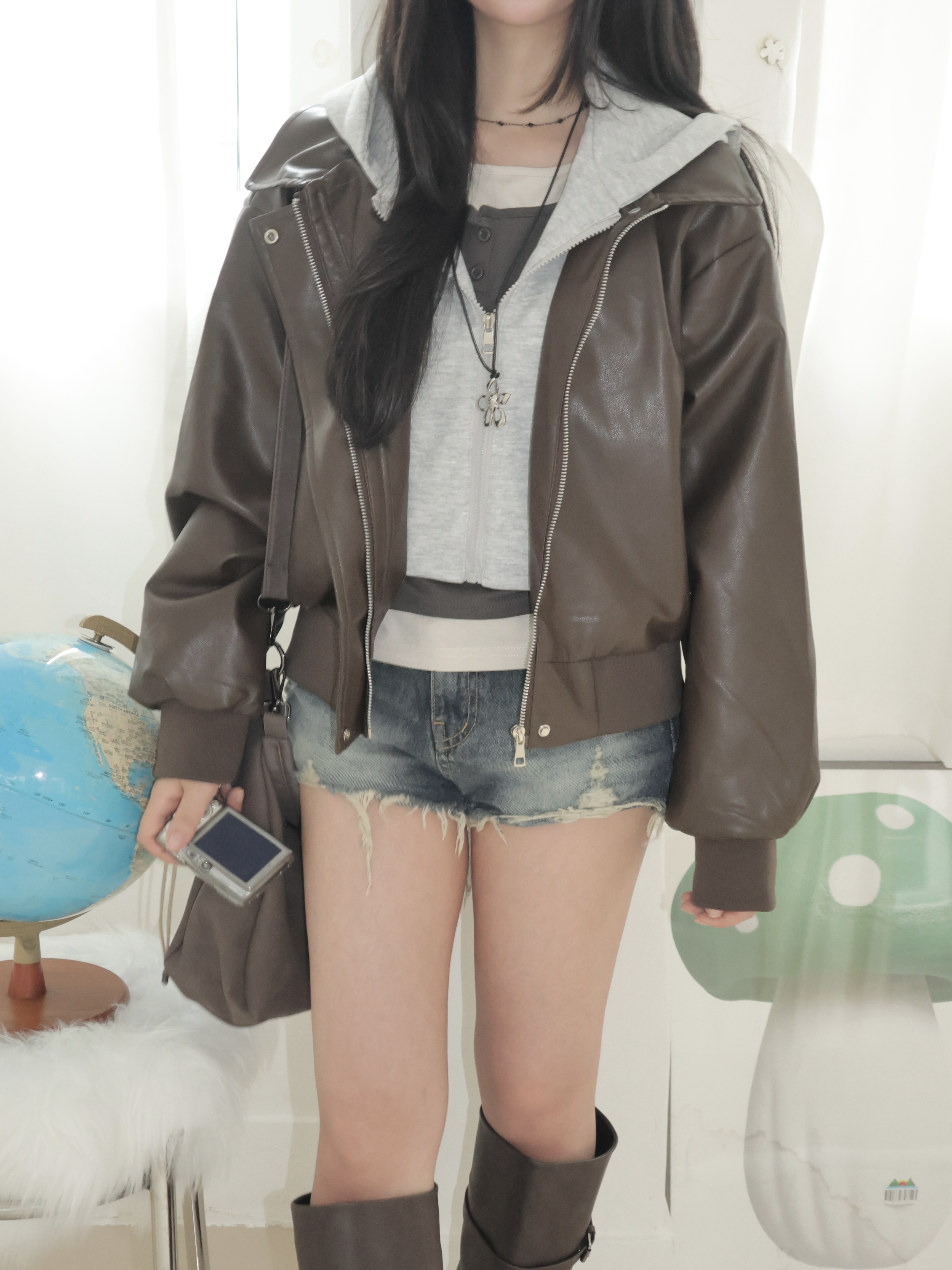 LGB フード付きレザージャケット サイズ2 LGB フード付きレザージャケット サイズ2 2025年最新】LGB レザー