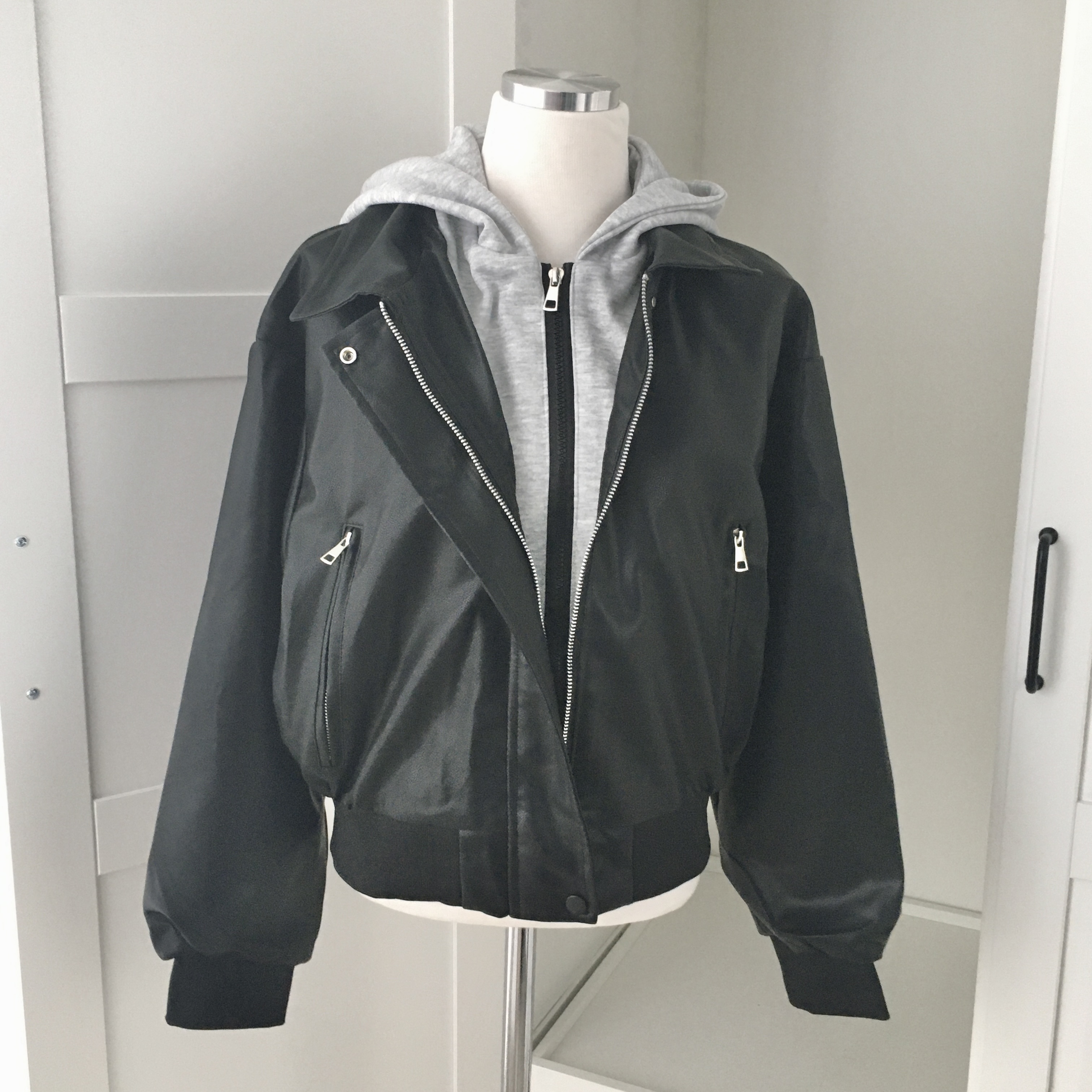 LGB フード付きレザージャケット サイズ2 L.G.B. フード付きレザージャケット 【公式通販】