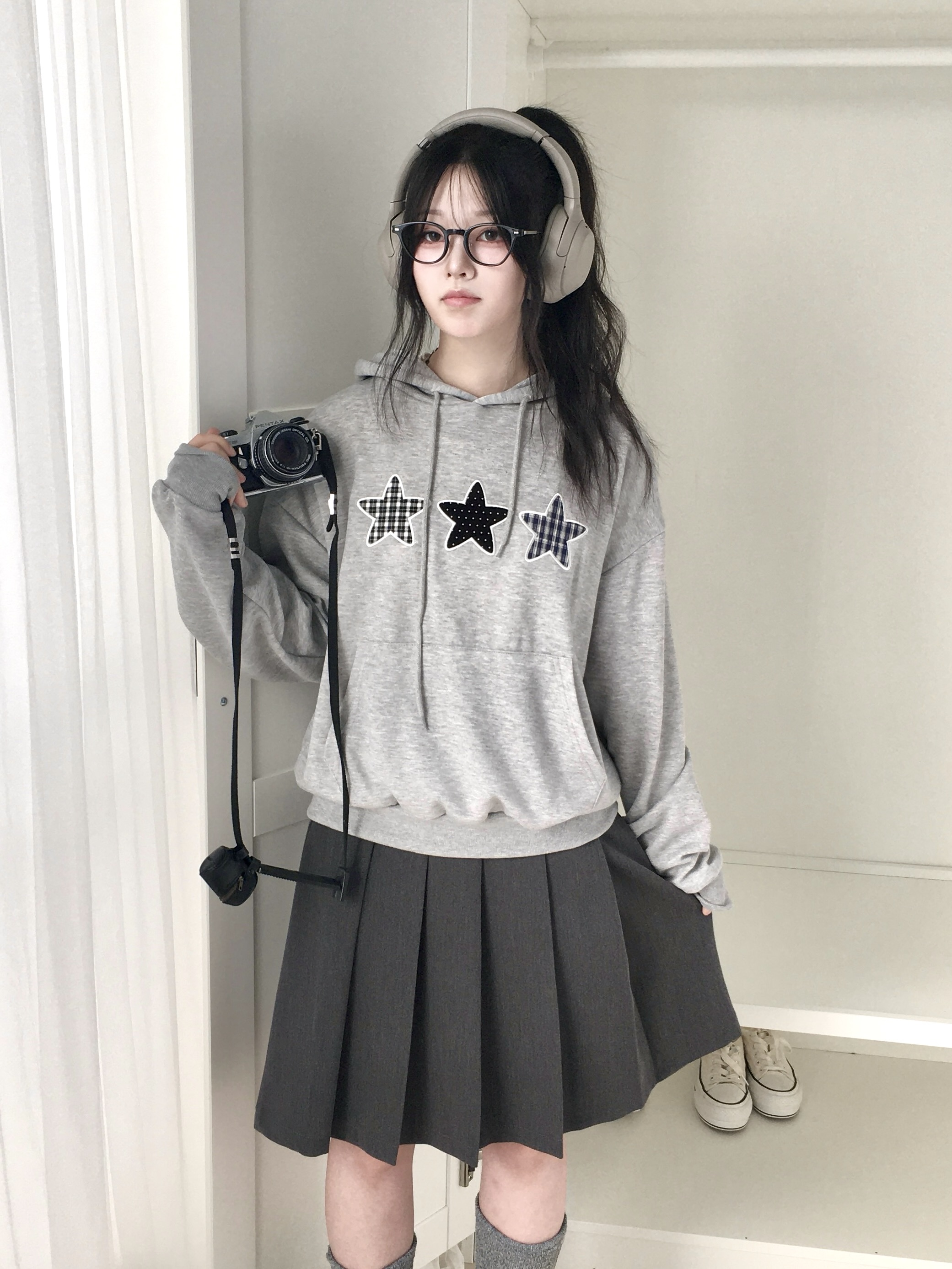 スタードットチェックパッチフードパーカー | ファッション通販サイト NUGU