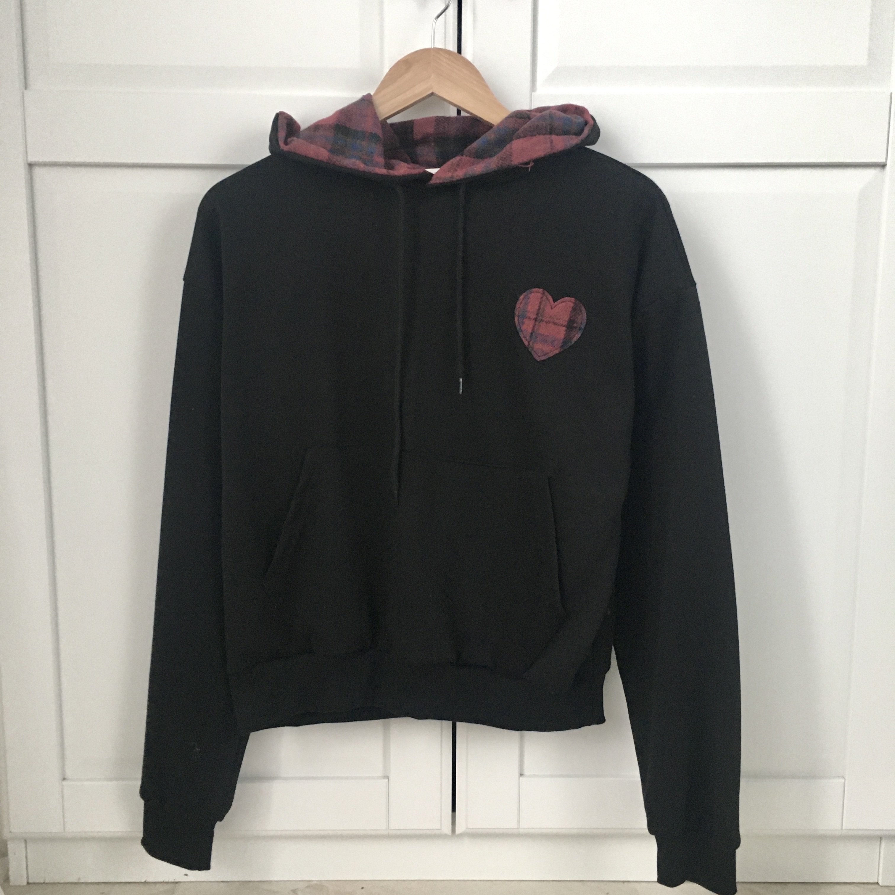 GFRIEND 6周年　パーカー カジュアルチェックハートパッチフードパーカー | ファッション通販