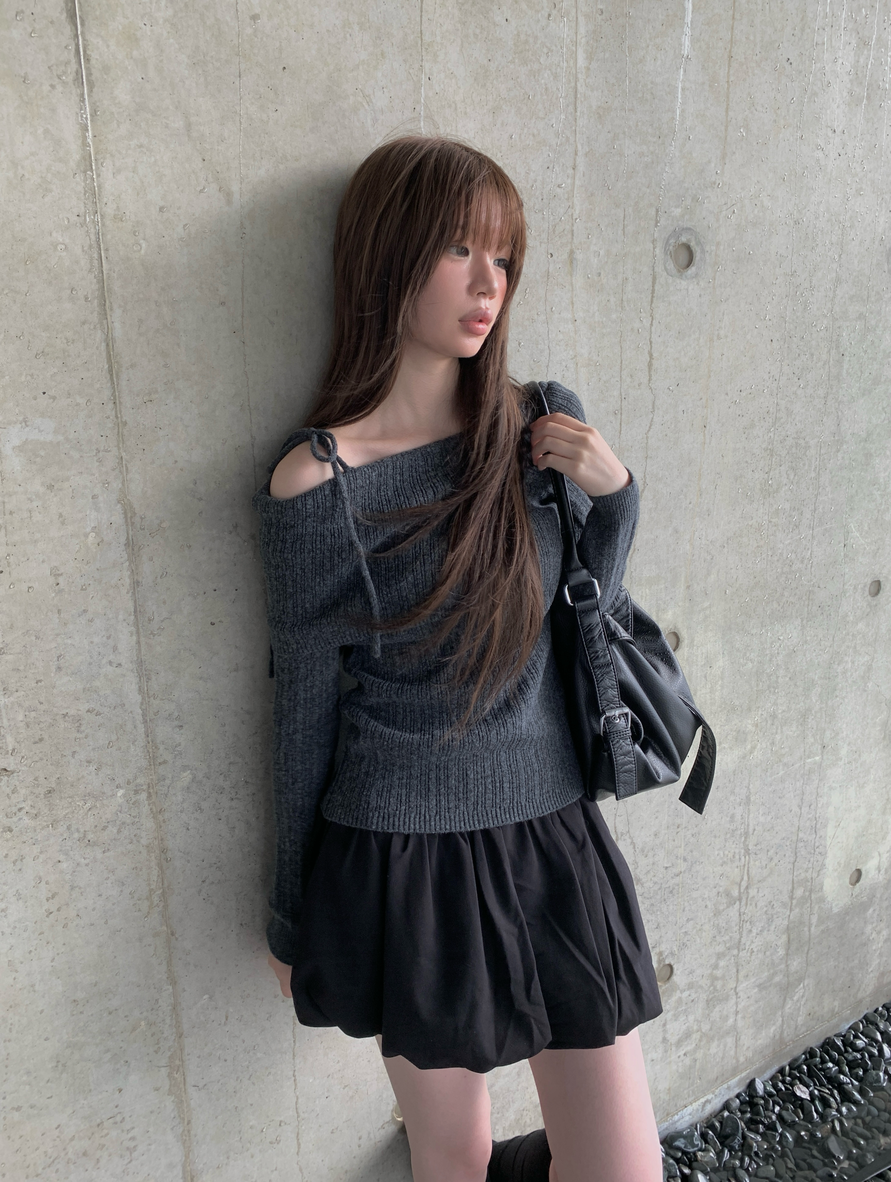 リボンワンオフショルダーリブニット | ファッション通販サイト NUGU