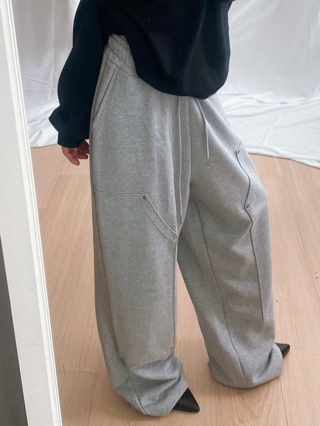 オーバーサイズワイドスウェットパンツ | ファッション通販サイト NUGU