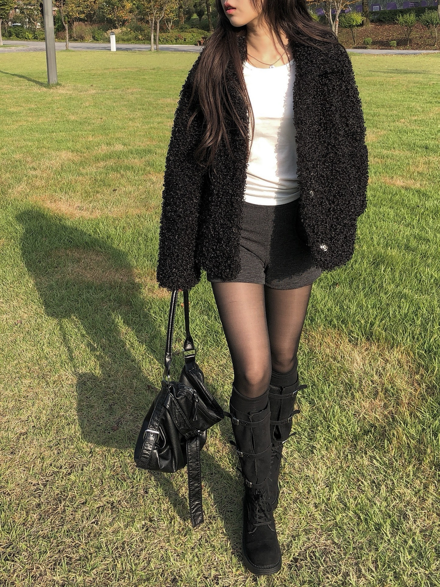 サイドリベットスタッズポイントショートパンツ