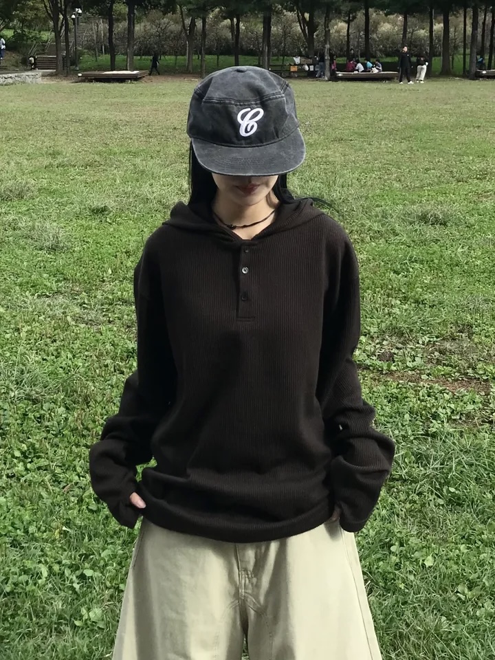 ヘンリーネックリブパーカー