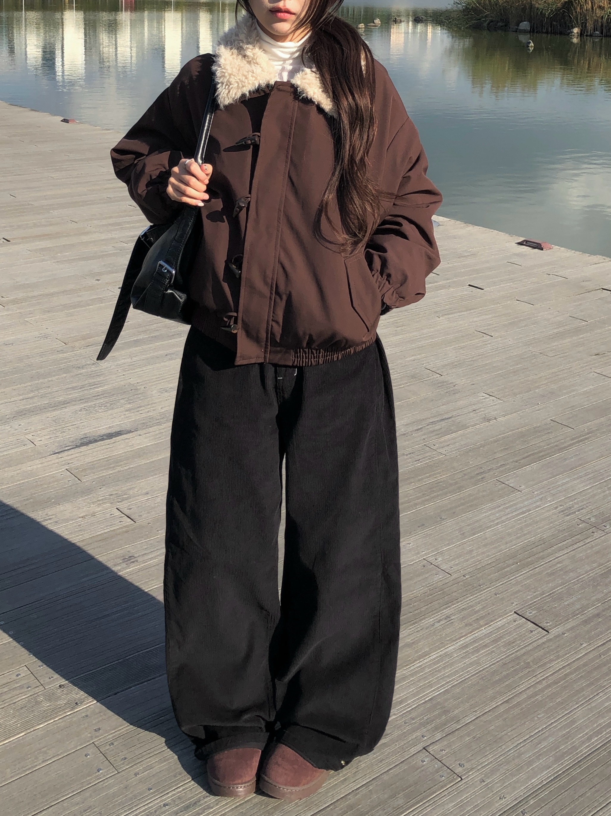 裾ボタンバックベルトコーデュロイロングワイドパンツ