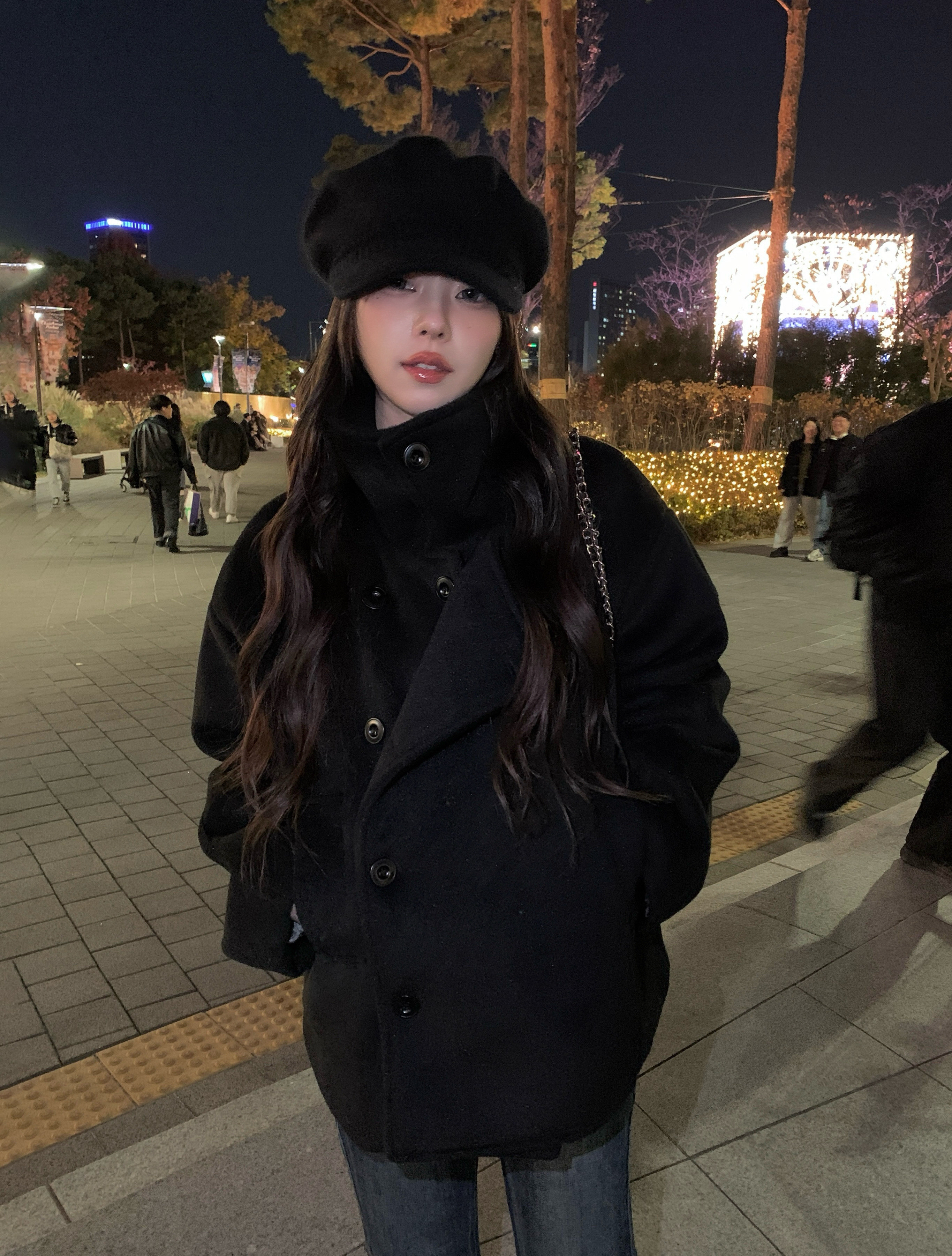 ベルト付きミドル丈ハーフダブルコート