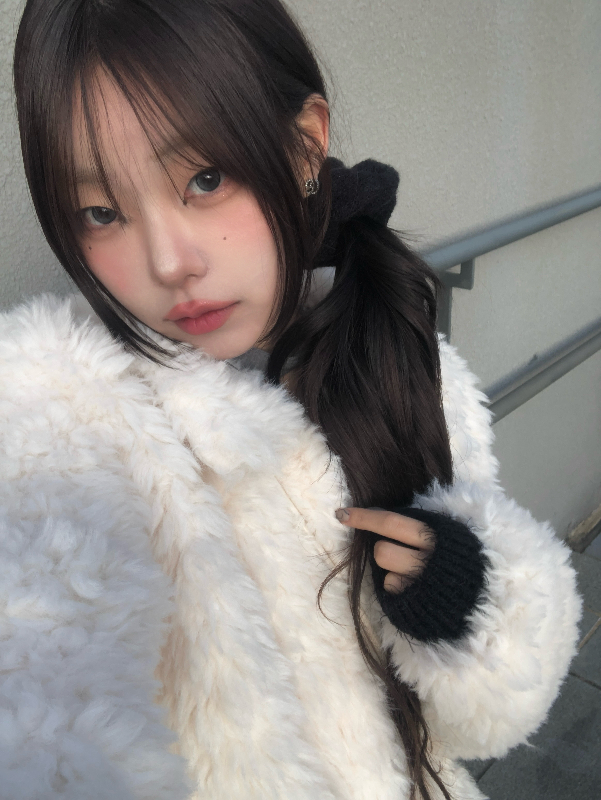 フェイクファー襟付きジャケット | ファッション通販サイト NUGU