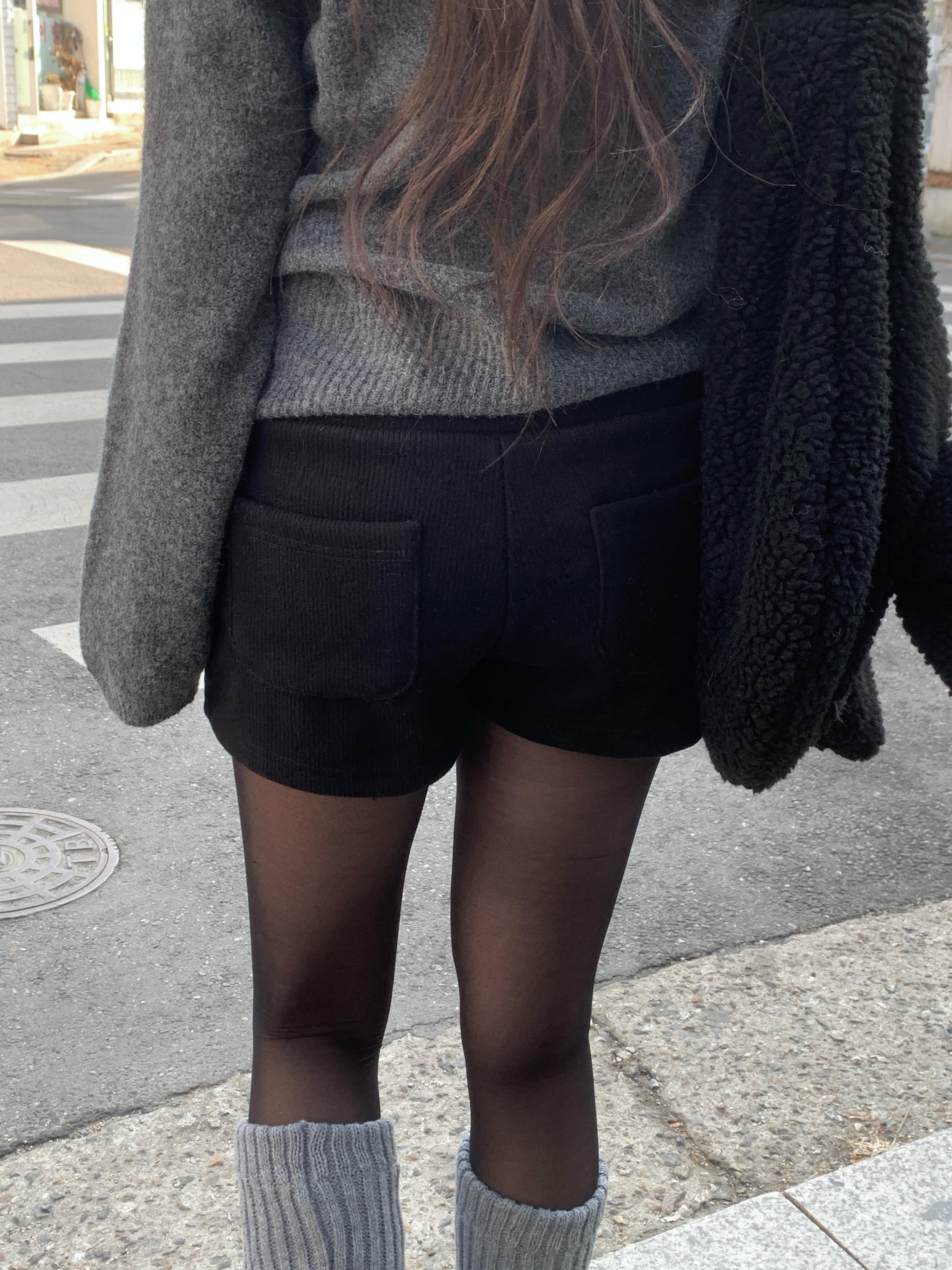 厚手裏起毛ニットショートパンツ