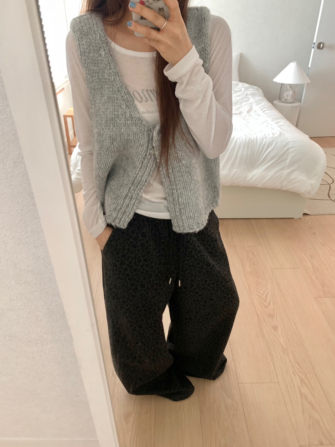 フロントボタンニットベスト