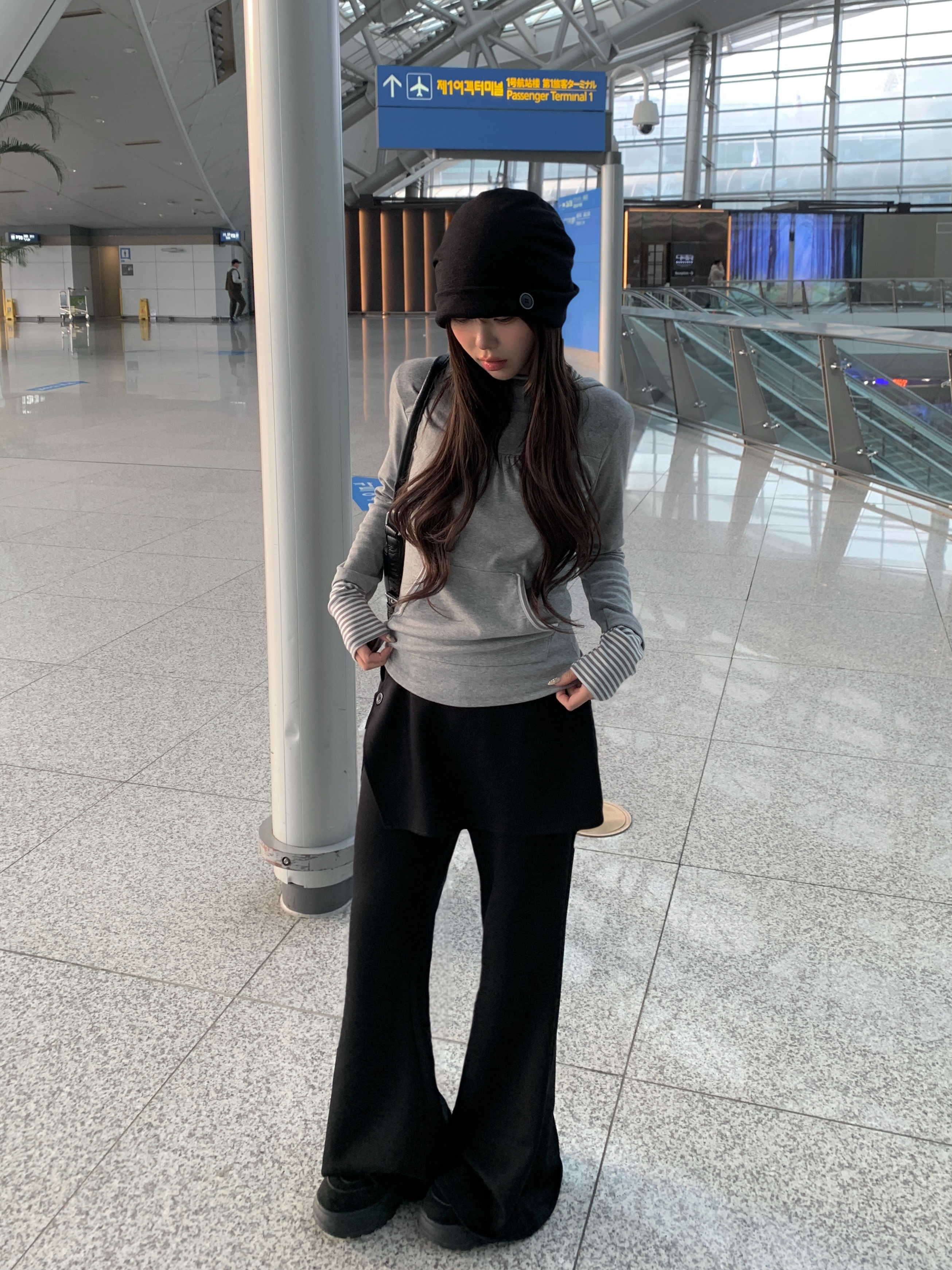 レイヤードボタンラップスカートブーツカットパンツ