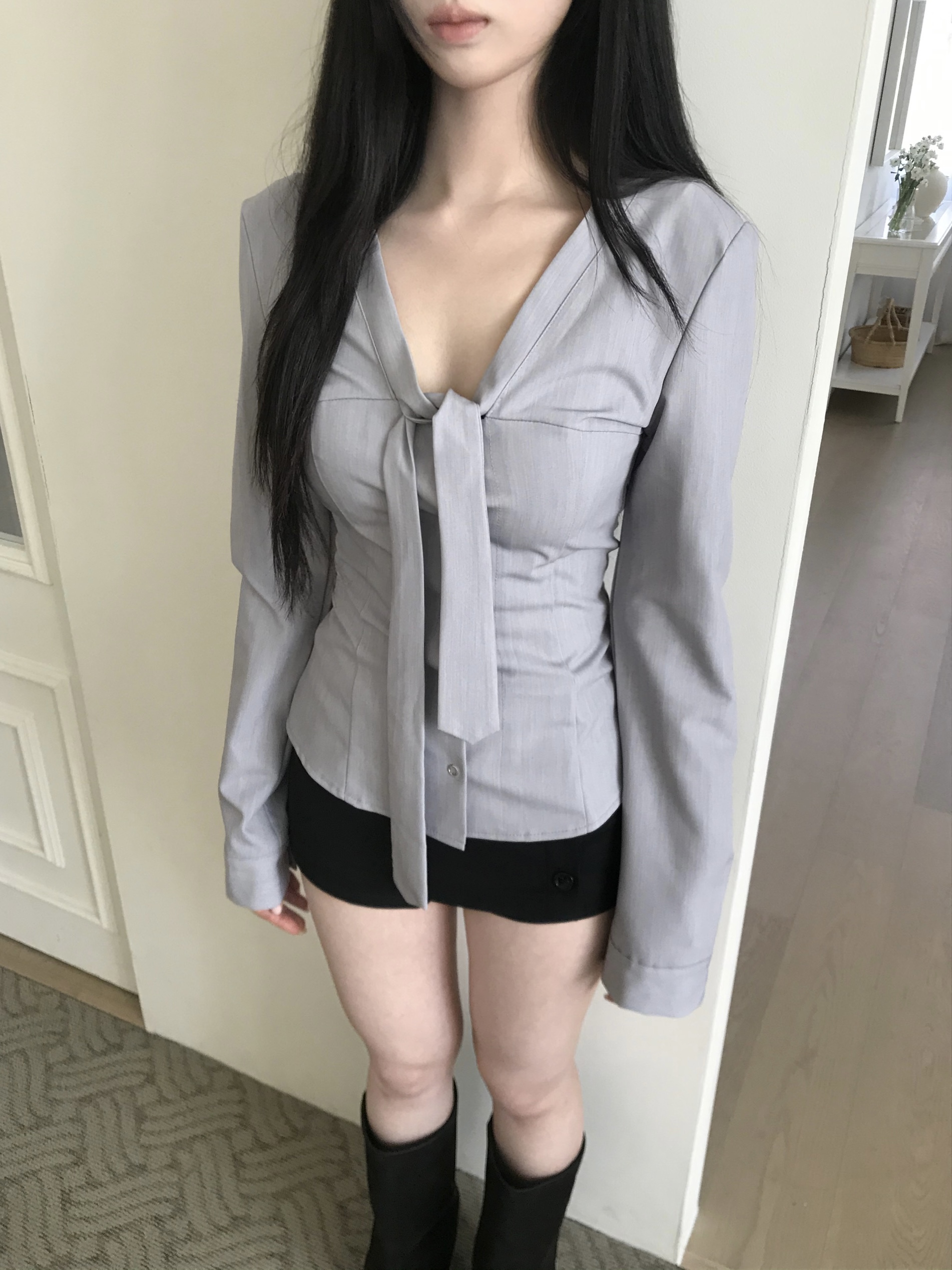 (3color)タイ付きスナップボタンスリムフィットブラウス